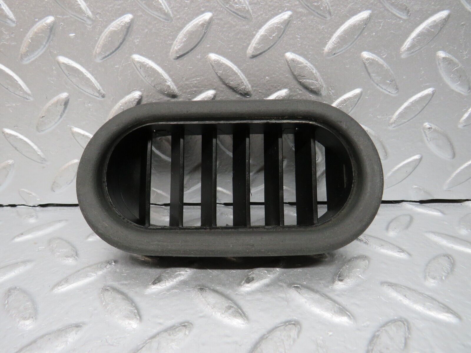 29988 Porsche 924 Right Door Air Vent 477819180