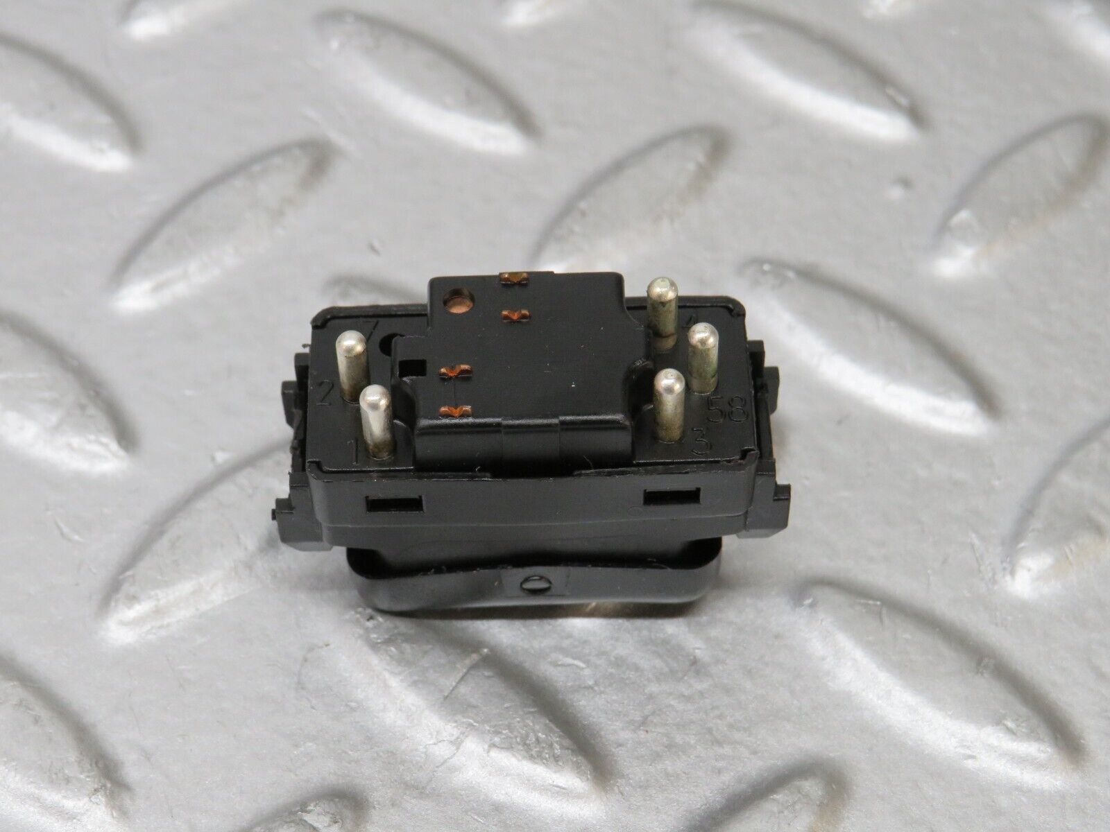 36915 Mercedes-Benz C126 420SEC Coupe Electric Window Switch Left 1248204610