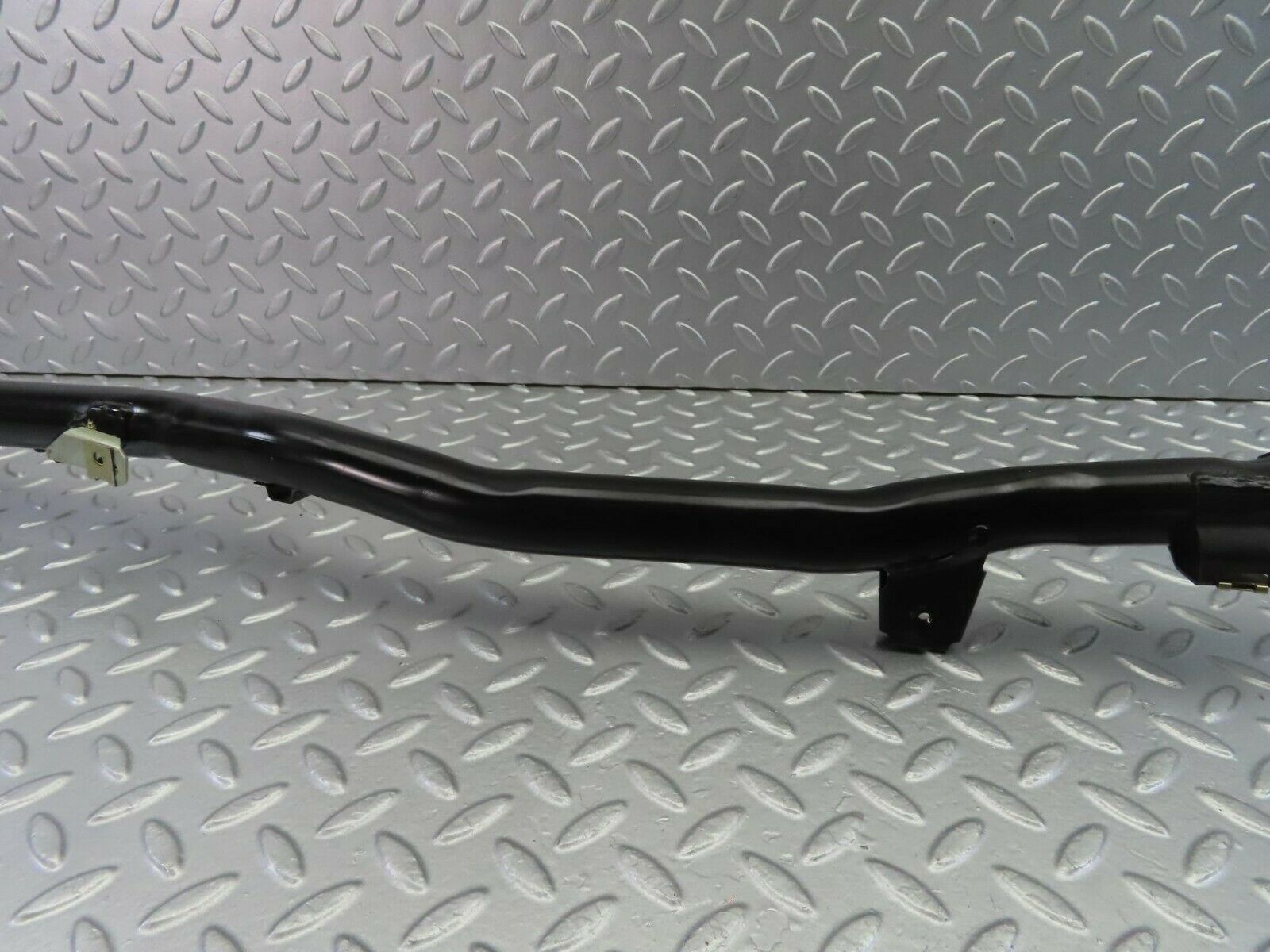 10489 Mercedes-Benz W201 190E Dashboard Bracket