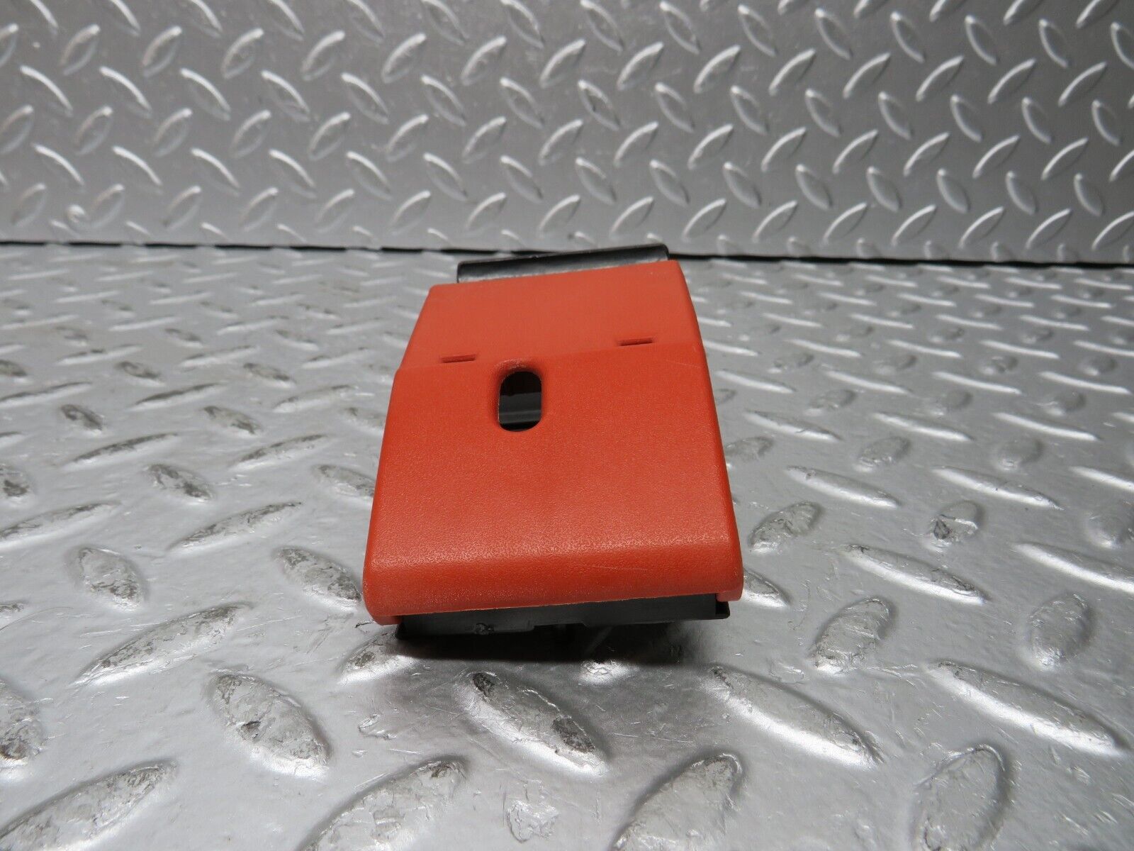 30322 Mercedes-Benz W124 230E Hood Opener Bonnet Opener Release