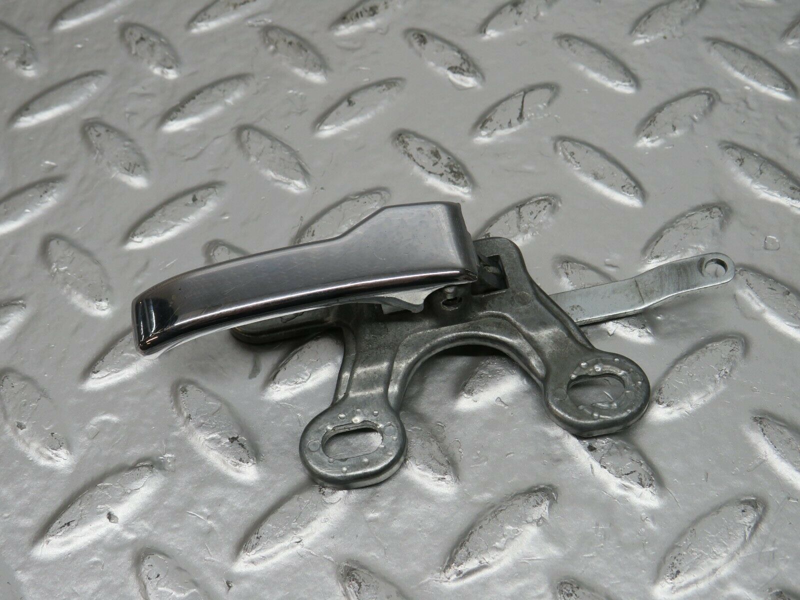 24467 Mercedes-Benz W108 Right Interior Door Handle 1107660419