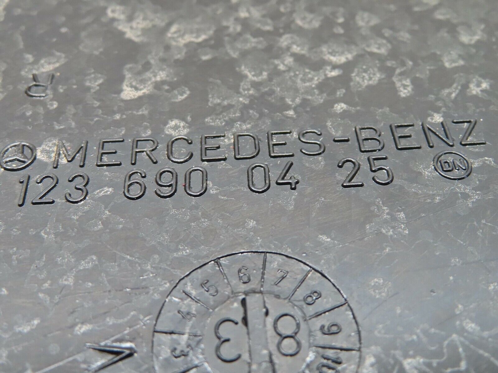 13437 Mercedes-Benz W123 200 C Pillar Cover Panel Right Beige 1236900425