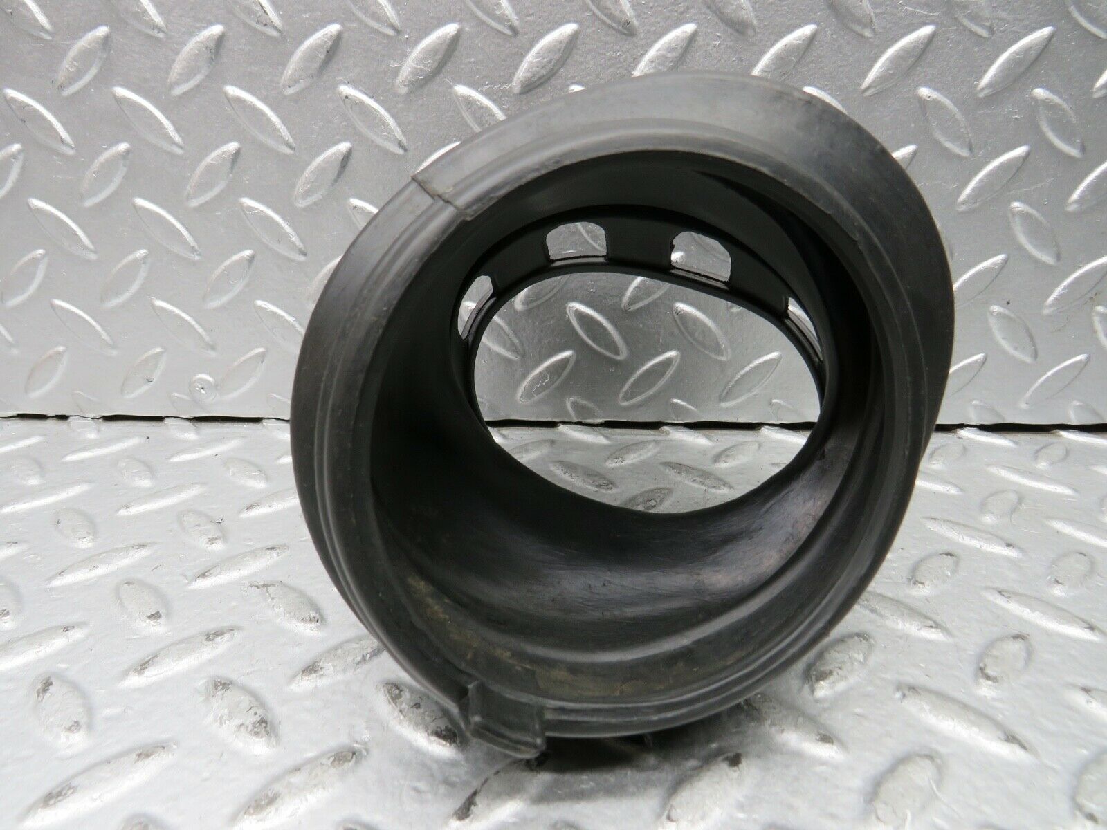 21761 Mercedes-Benz W126 300SE Fuse Box Rubber Grommet 1265450146