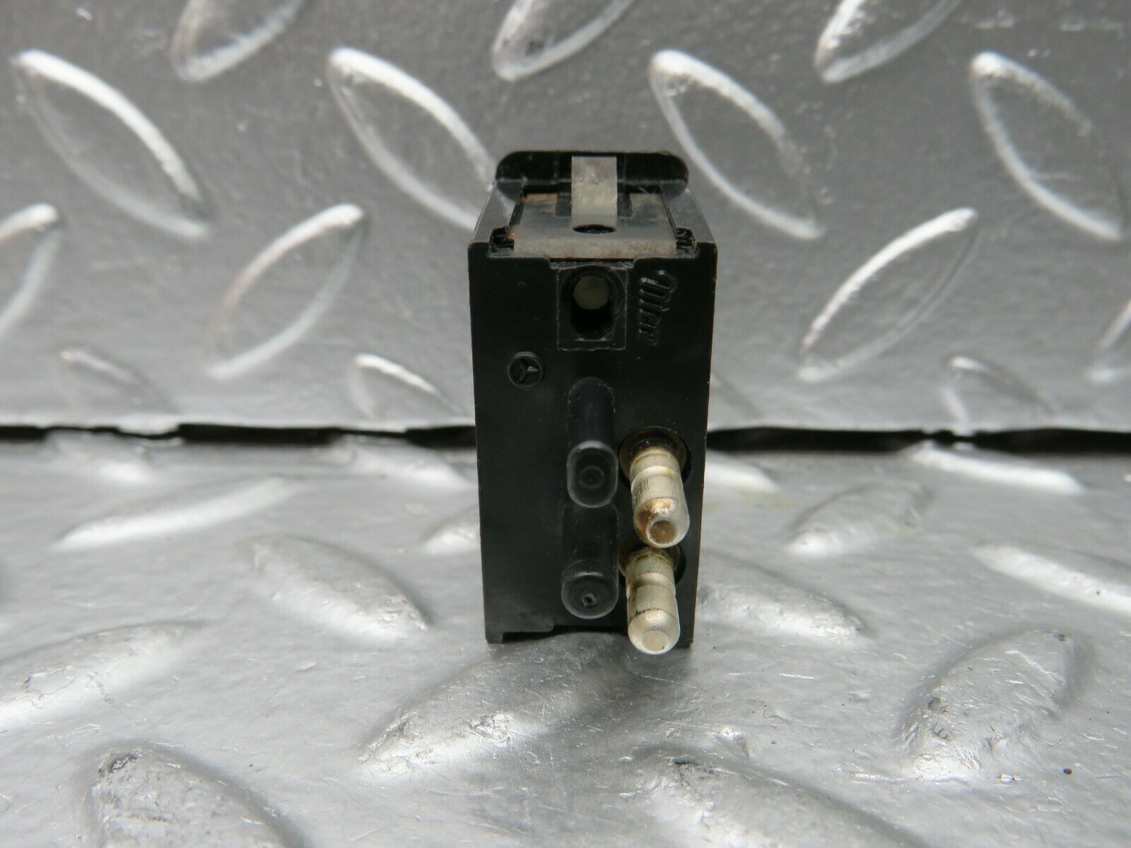 22780 Mercedes-Benz C107 450SLC Coupe Interior Dome Light Switch 0008205810
