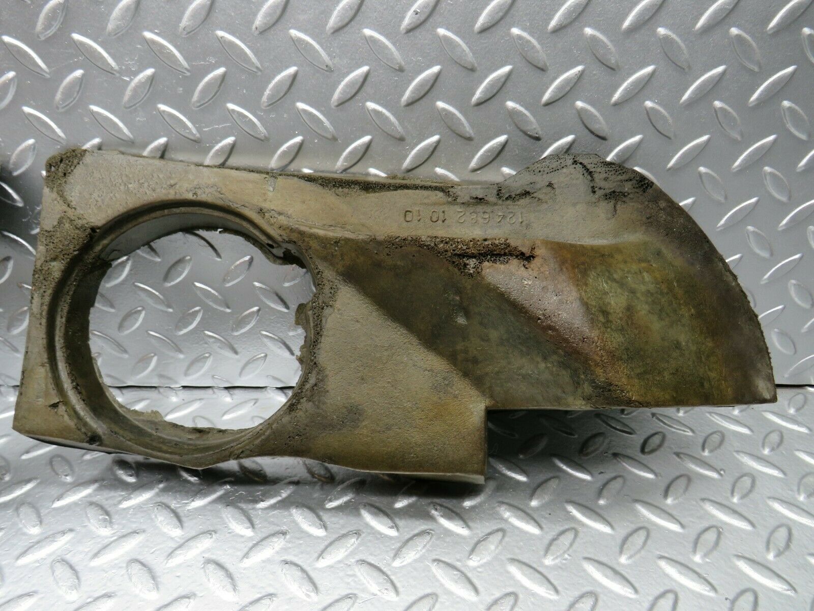 22501 Mercedes-Benz C124 E220 Coupe Parcel Shelf Speaker Insulation 1246820910