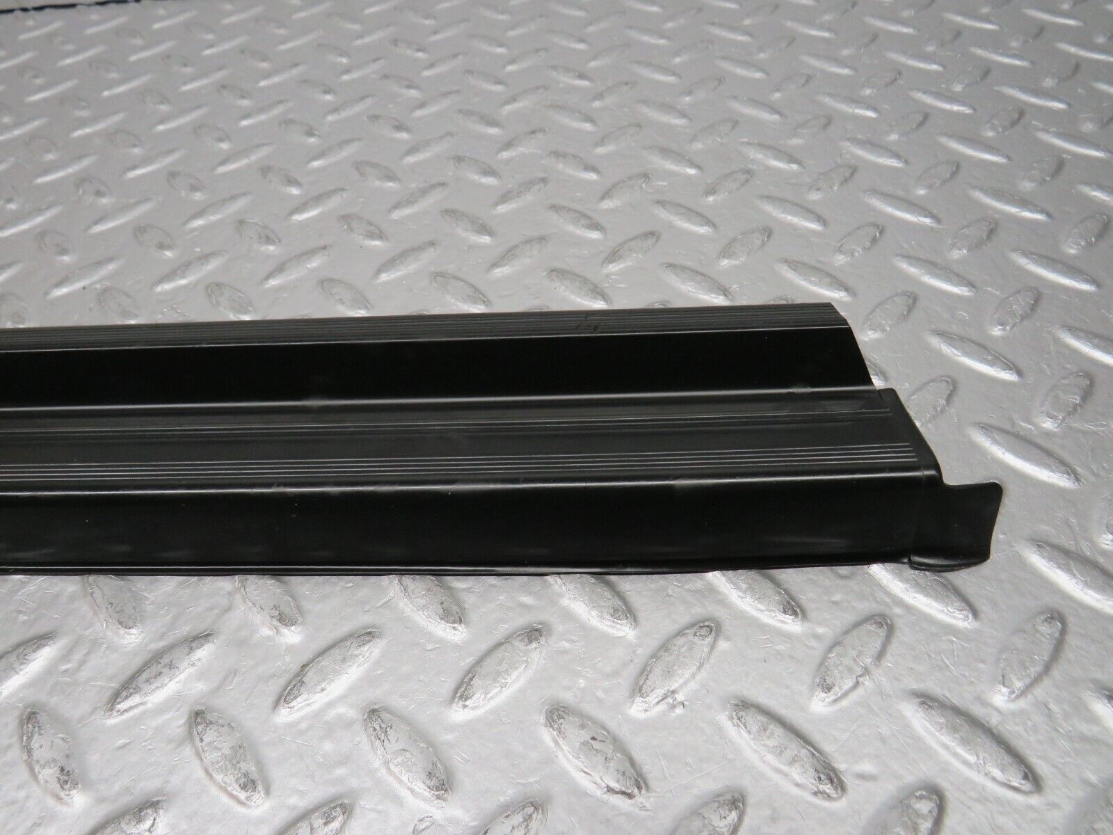 31680 Mercedes-Benz W201 190LE 1.8L Rear Right Door Sill Trim Black