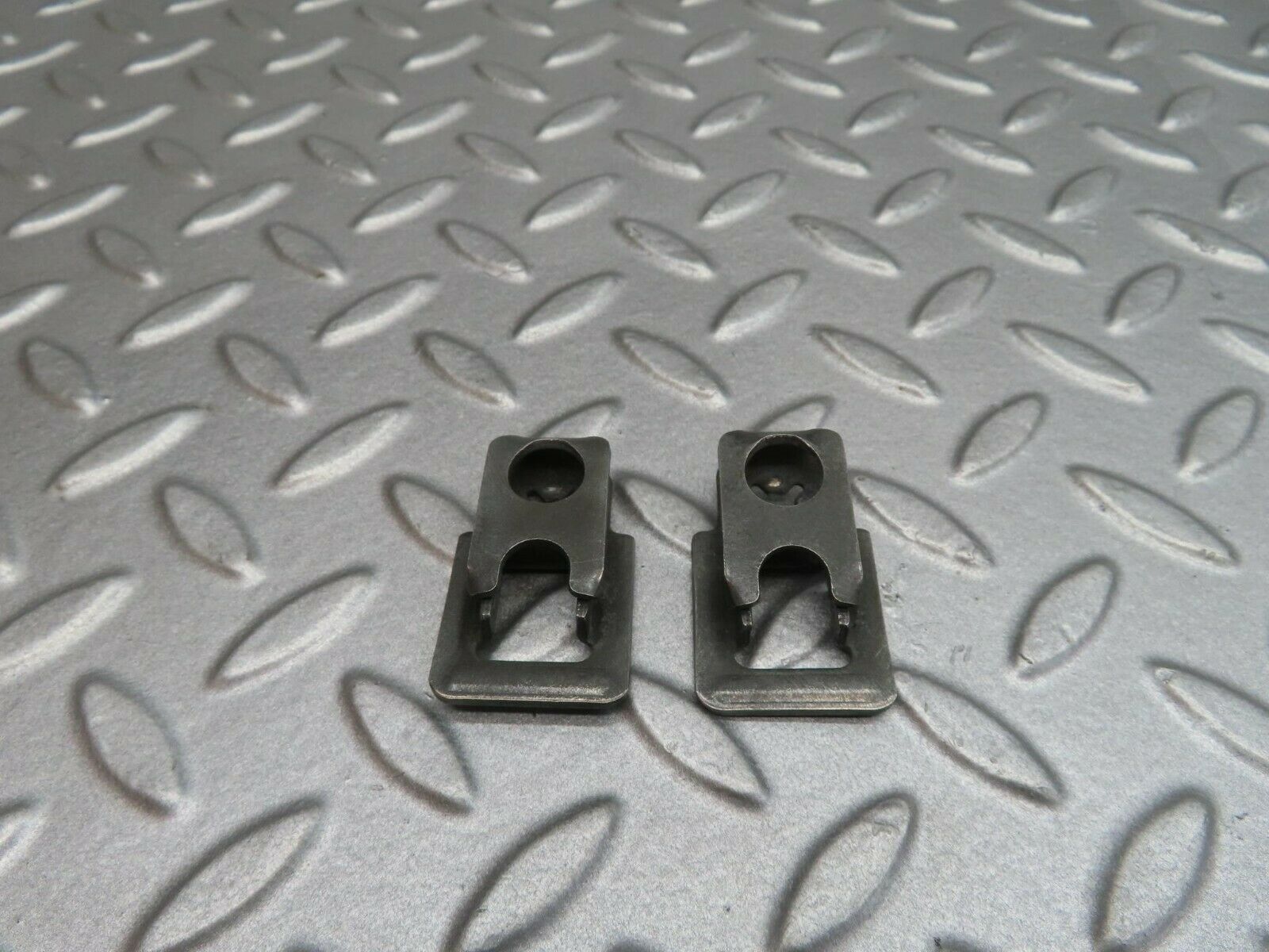 12174 Mercedes-Benz R129 300SL Coupe Fuel Injector Bracket