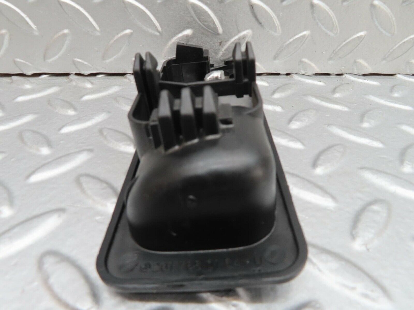 14751 Mercedes-Benz W201 190E Left Interior Door Handle 2017660164