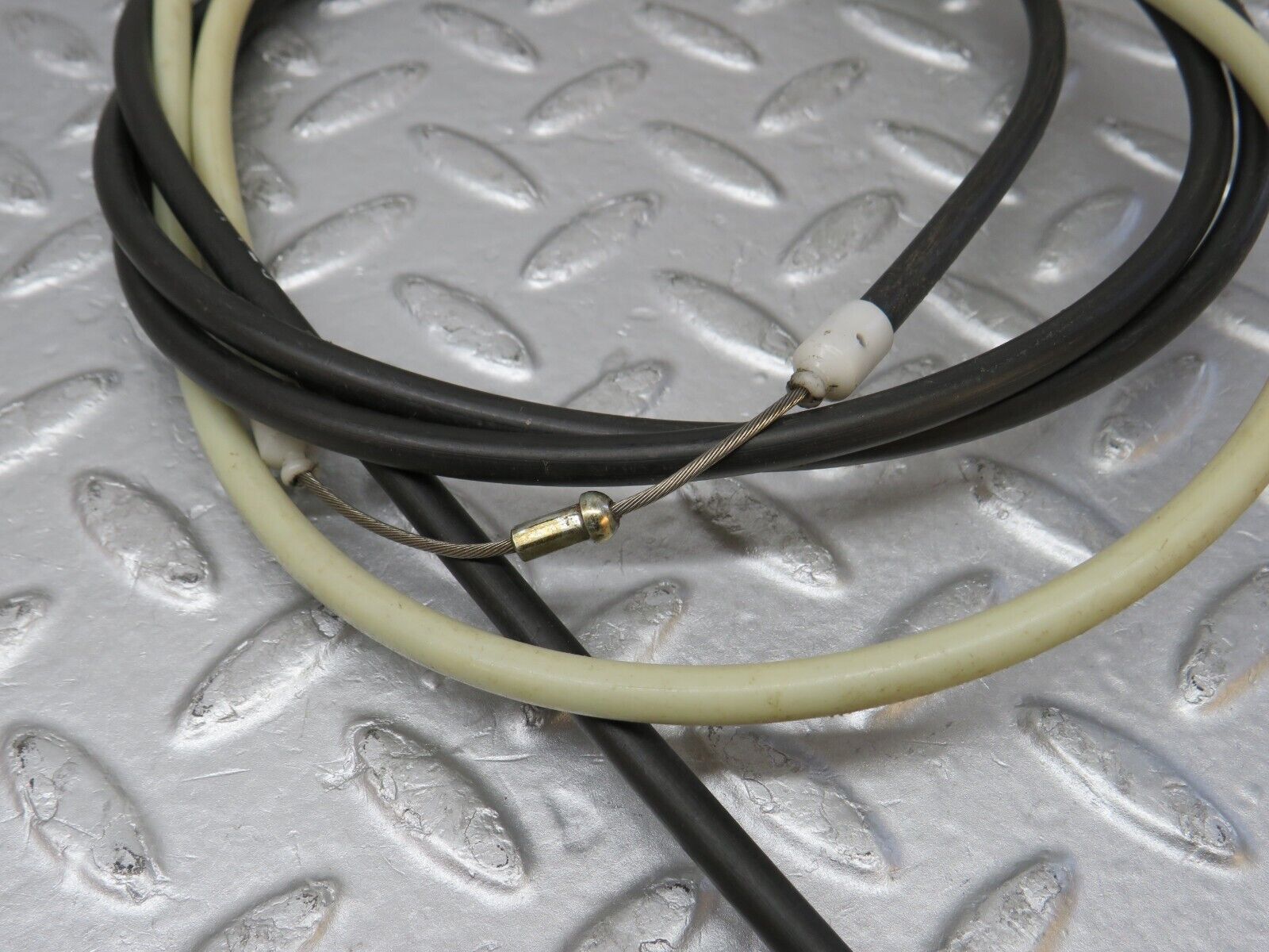 38453 Mercedes-Benz R129 280SL Coupe Heater Adjuster Cable