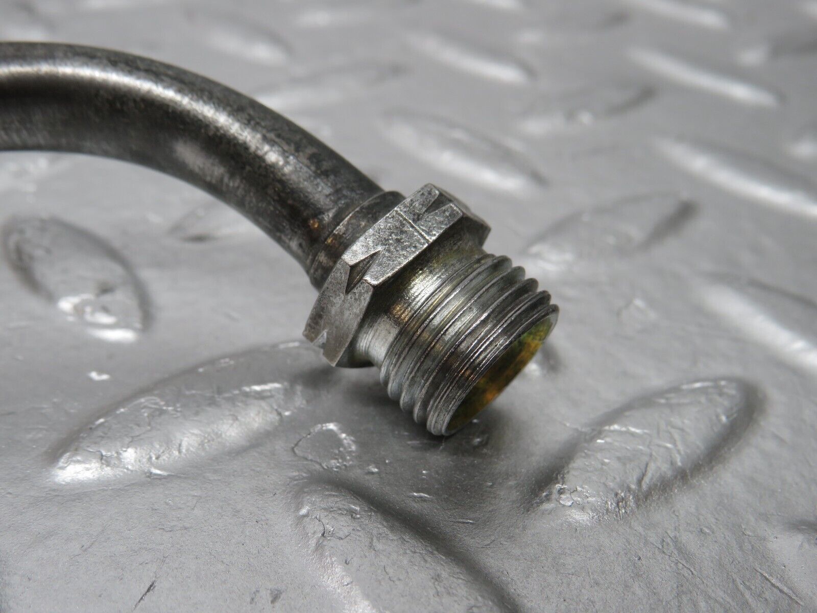 34657 Mercedes-Benz C126 380SEC Coupe Intake Manifold Brake Servo Pipe