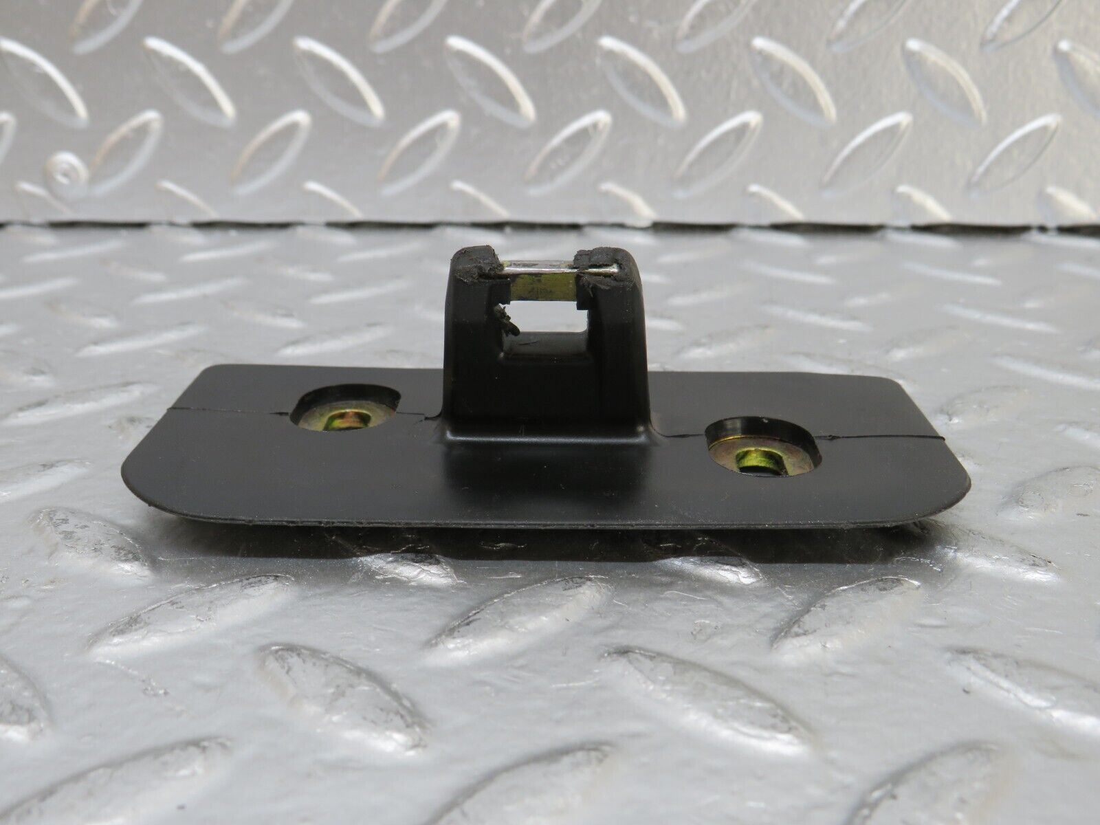 24930 Mercedes-Benz W140 S320 Trunk Lock Latch