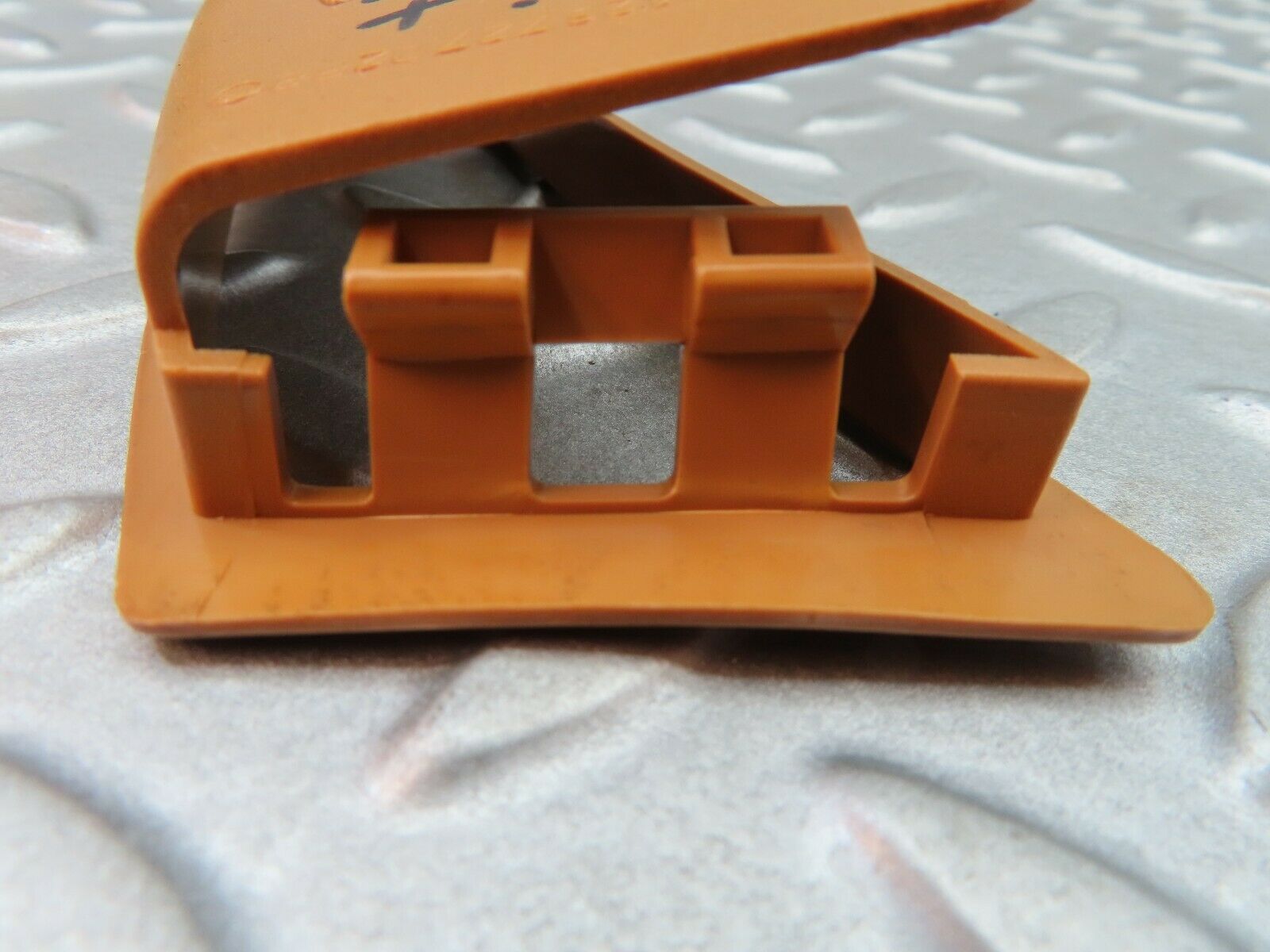 6041 Mercedes-Benz W126 380SE Front Right Door Panel Door Vents 1267270288