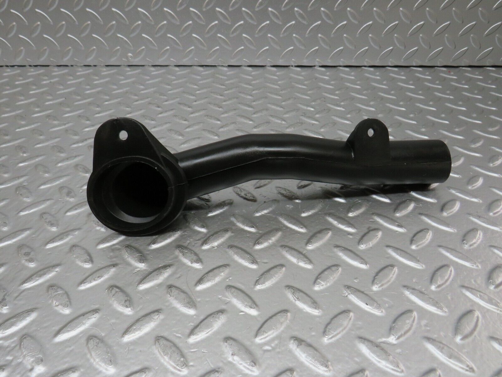 25006 Mercedes-Benz W140 S320 Engine Bay Water Drain 1408327794