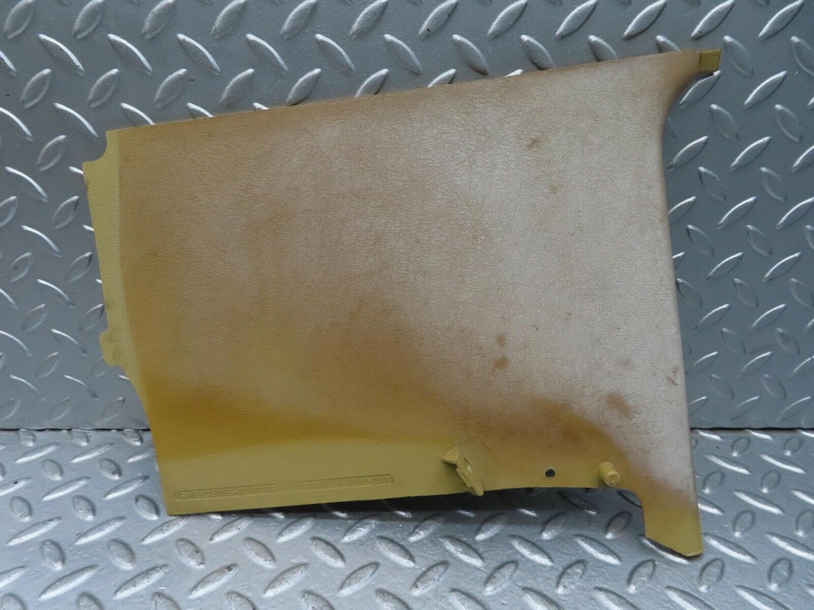 13476 Mercedes-Benz W123 200 Front Left Kick Panel Cream 1236880906