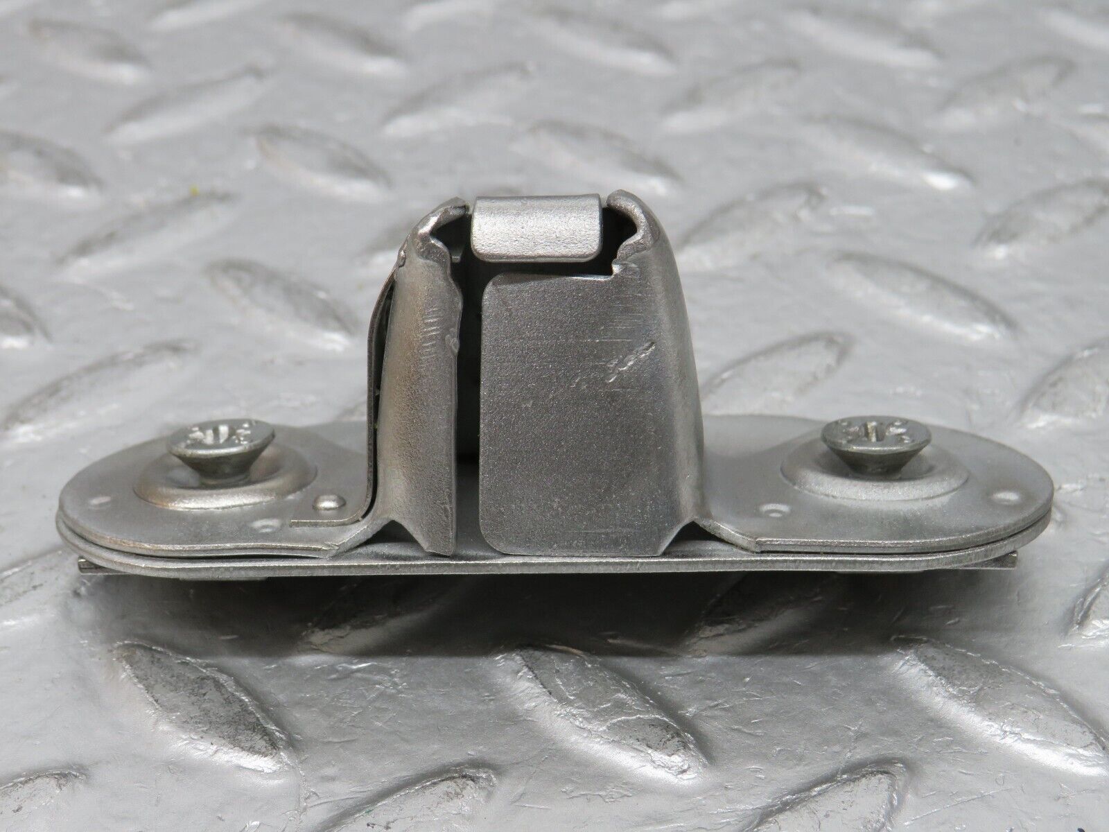 32259 Mercedes-Benz C107 350SLC Coupe Coupe Trunk Lock Latch