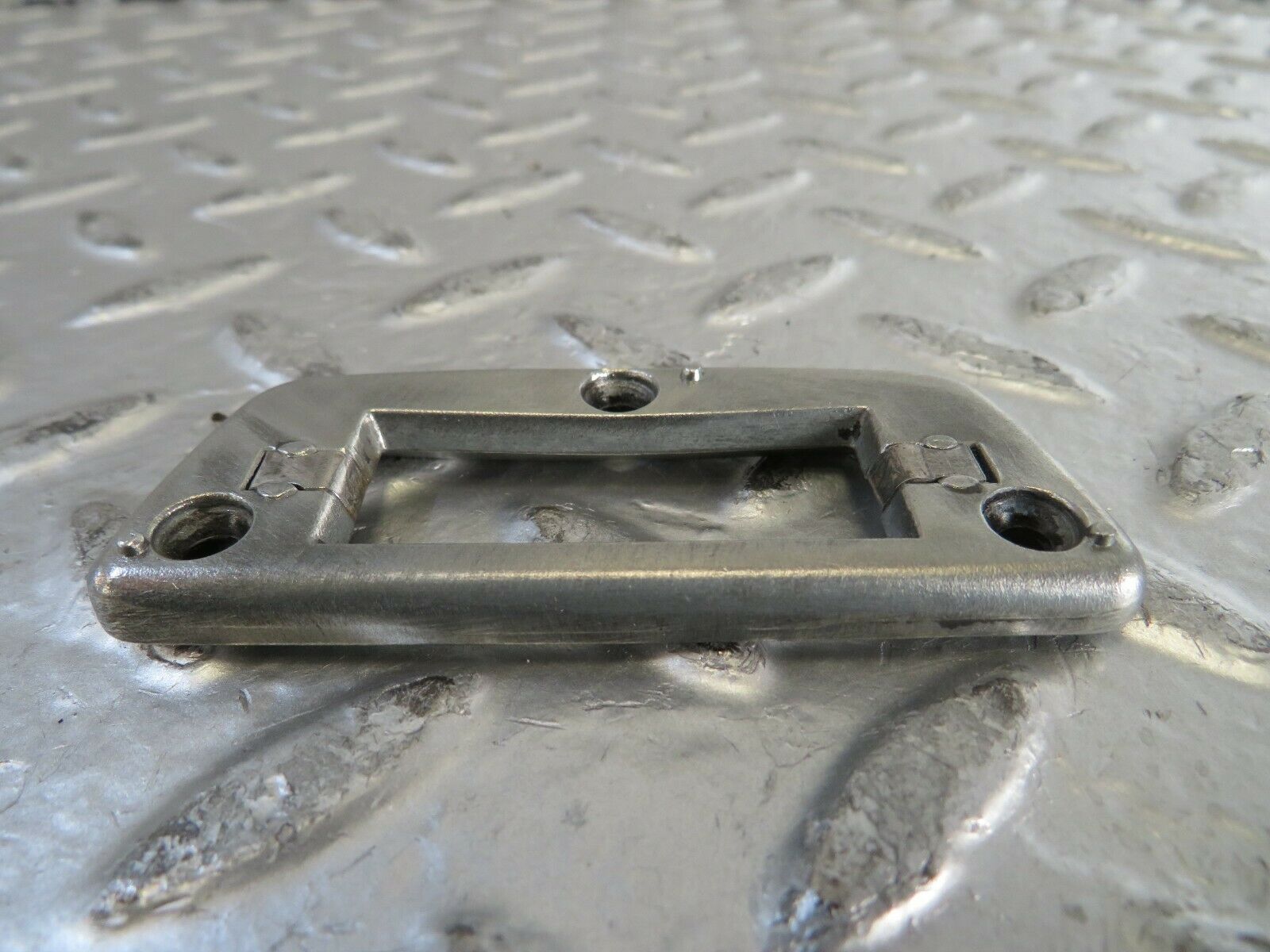 23386 Mercedes-Benz W116 350SE Rear View Mirror Mount Bracket