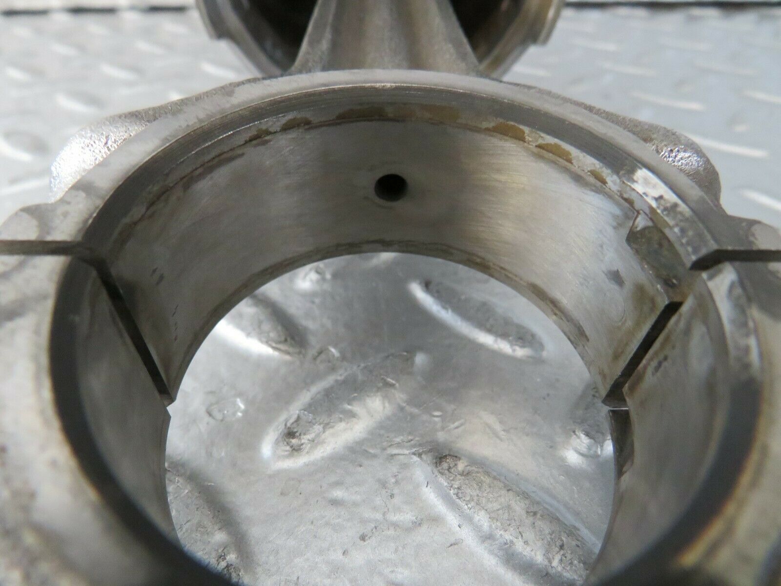 23581 Mercedes-Benz W114 280E Piston With Connecting Rod 86.00 mm