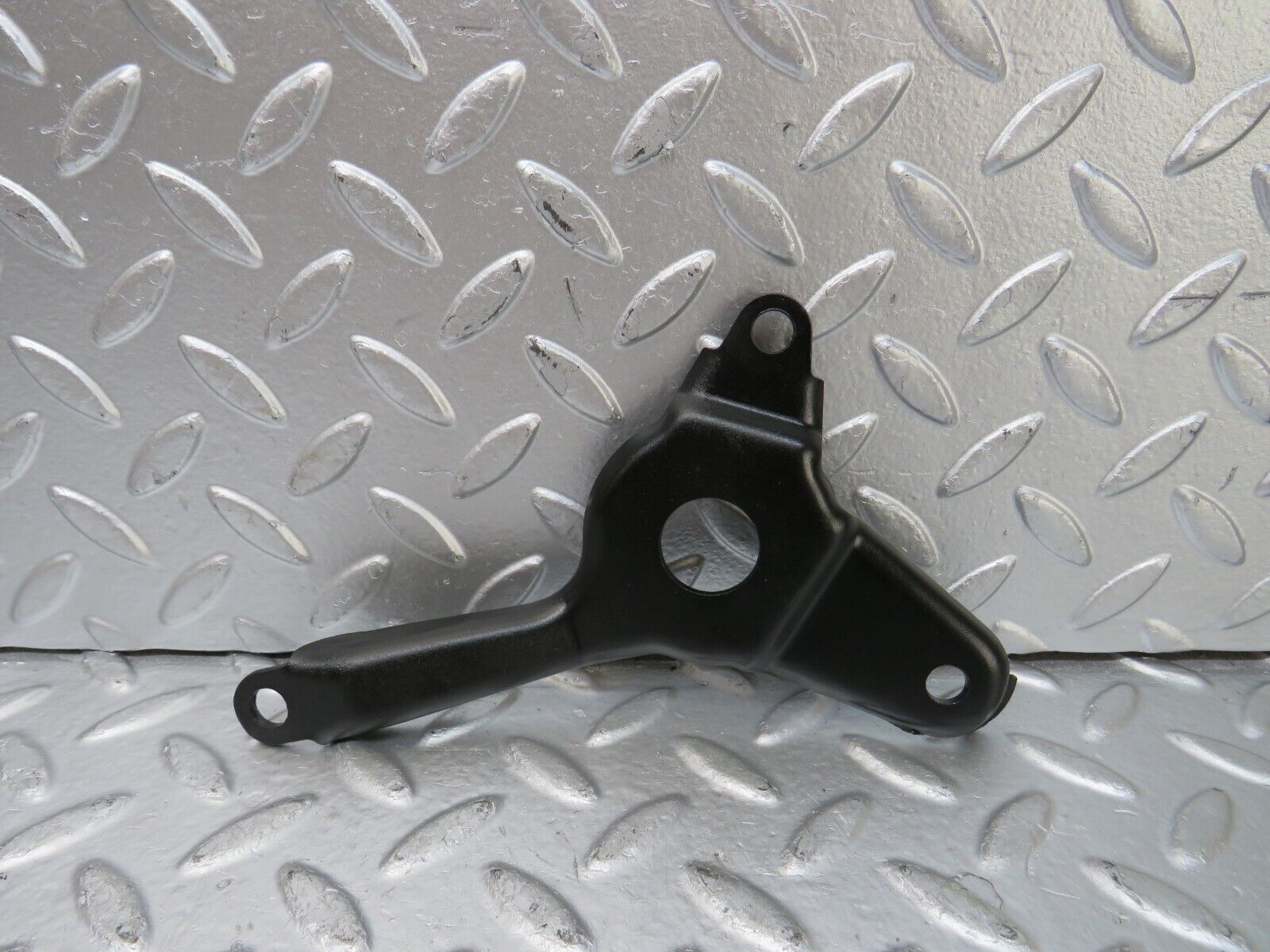 25948 Mercedes-Benz W124 280E Belt Tensioner Strut Bracket 1042020040