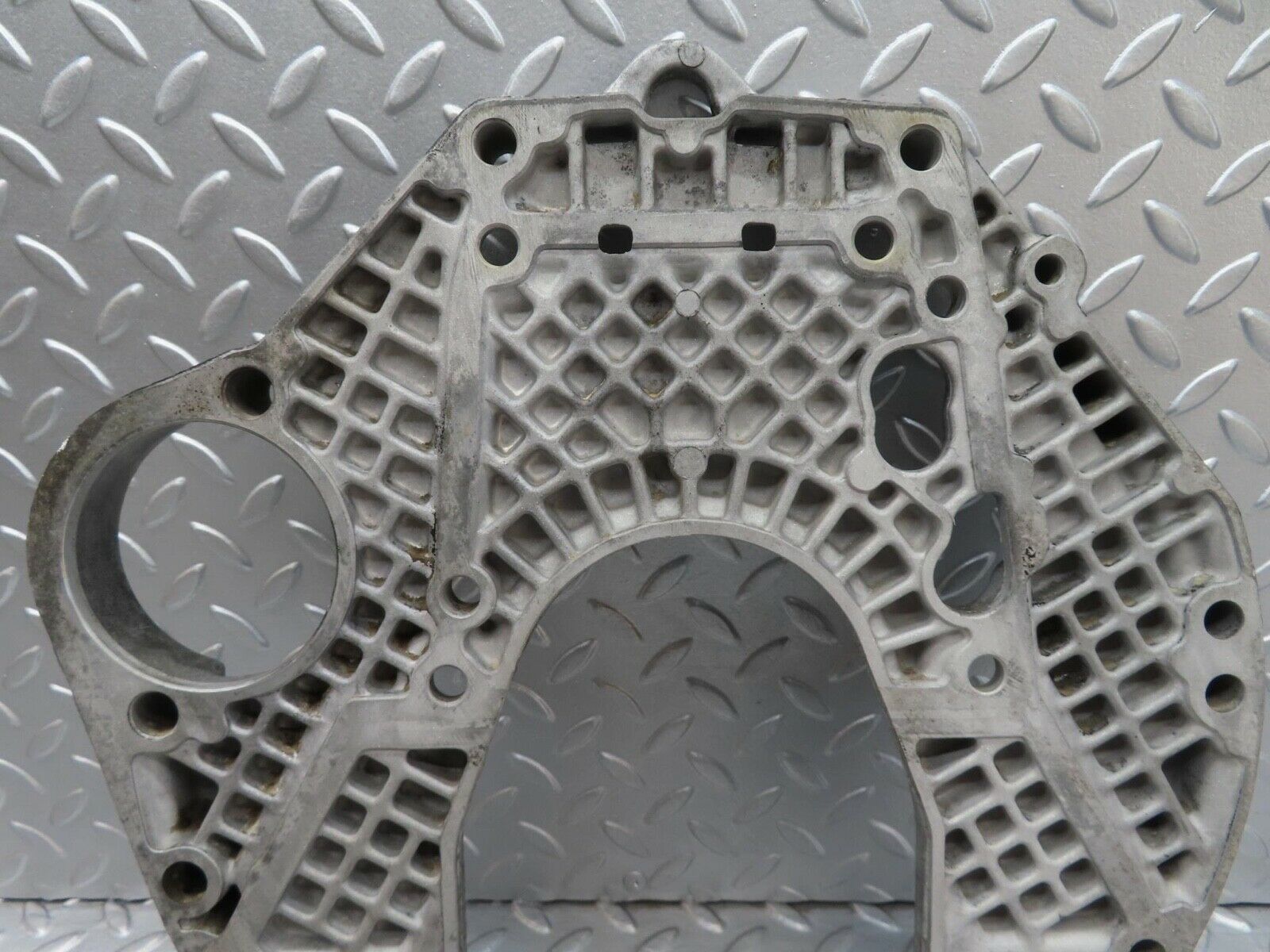 16018 Mercedes-Benz W123 280E Gearbox Flange 1100111545