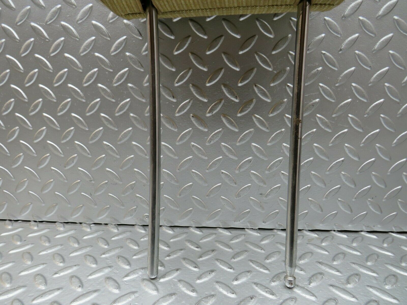 24143 Mercedes-Benz W123 280E Front Seat Headrest