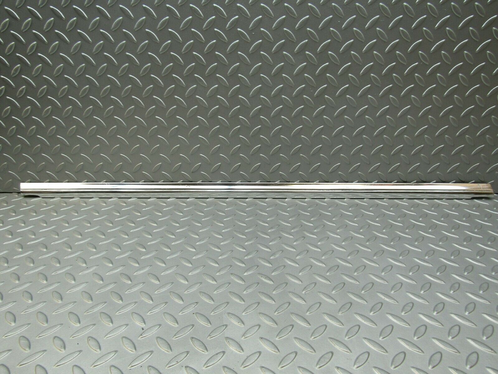 3314 Mercedes-Benz W108 280SE Rear Left Door Chrome Moulding Trim