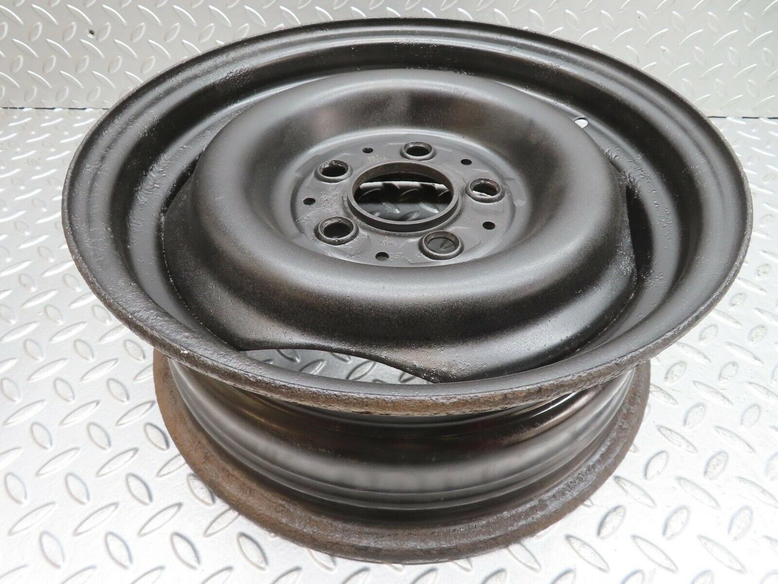 13763 Mercedes-Benz Steel Wheel 5.5Jx14H2 ET30 5x112 1234000302