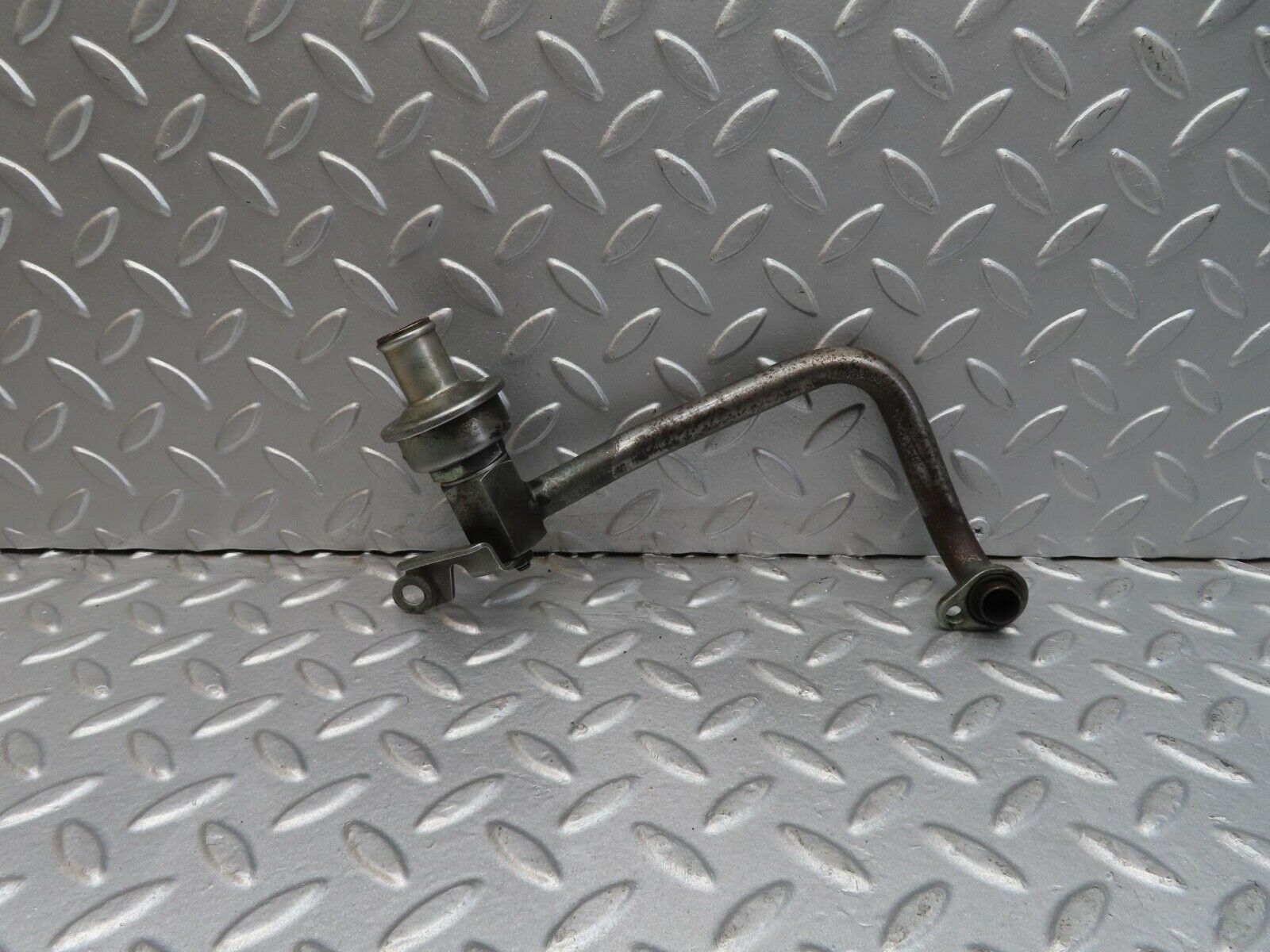 12203 Mercedes-Benz R129 300SL Coupe EGR Valve Hose Pipe