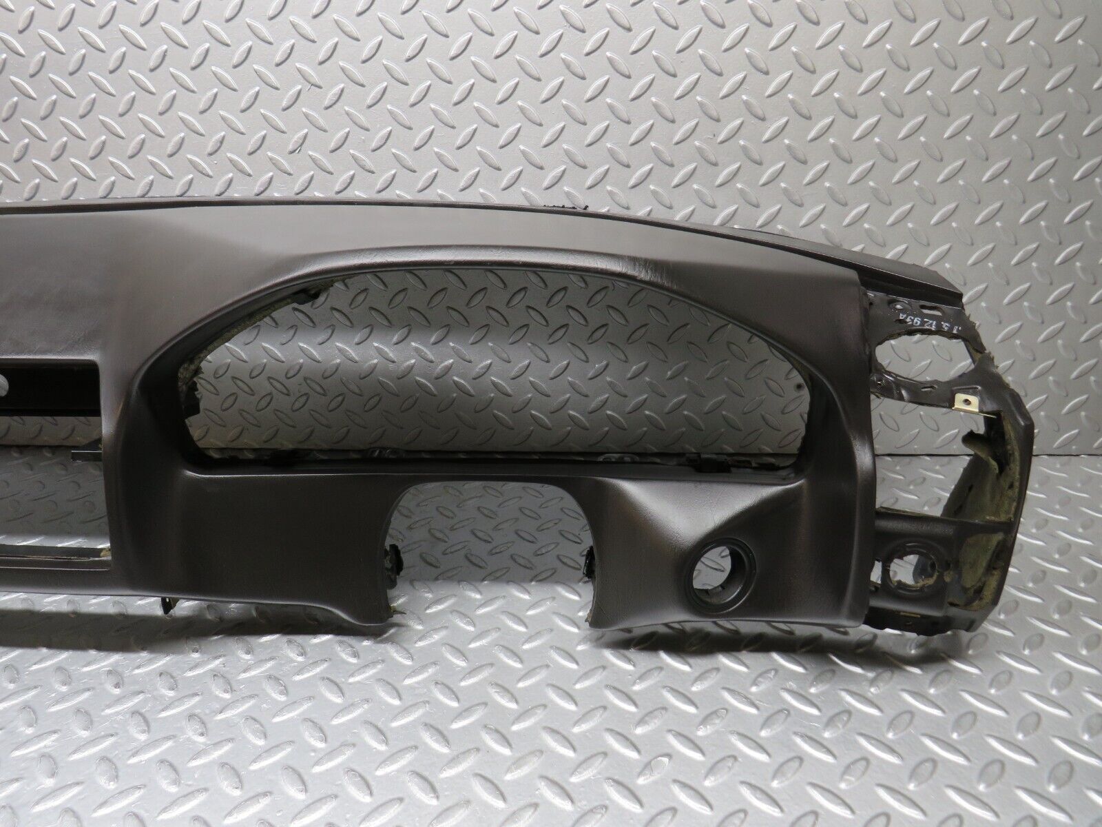 38610 Mercedes-Benz R129 280SL Coupe Dashboard Black