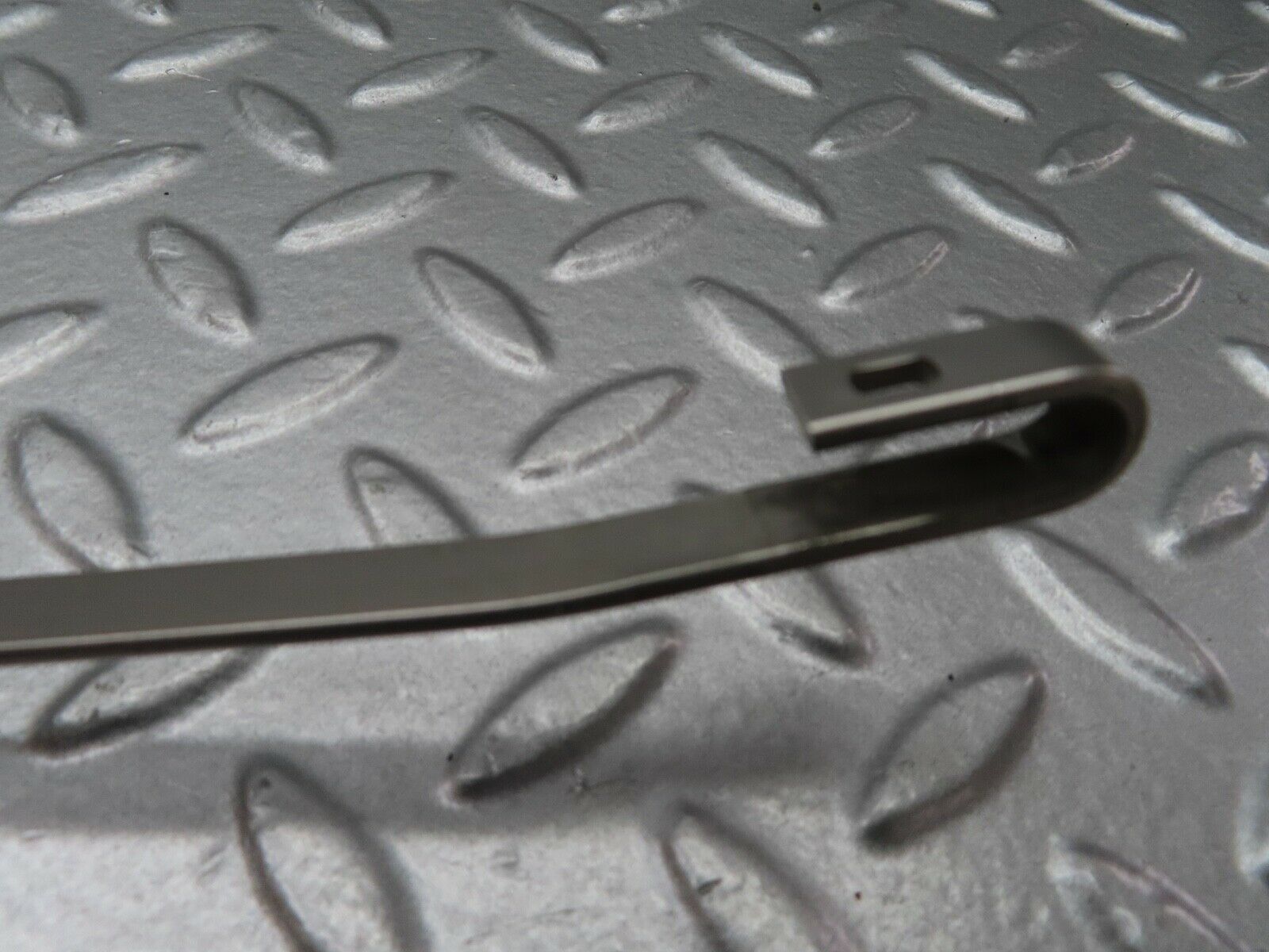 18275 Mercedes-Benz W111 220SE Coupe Wiper Arm Bosch Left Side 3399990553