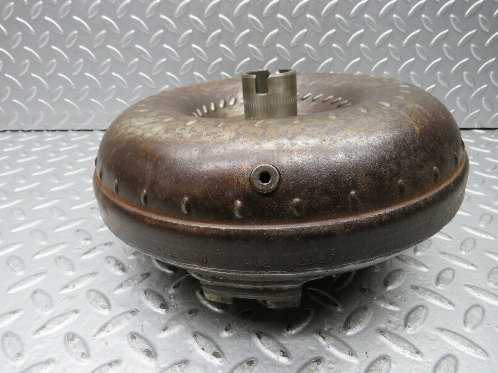 21770 Mercedes-Benz W126 300SE Torque Converter 1262500902