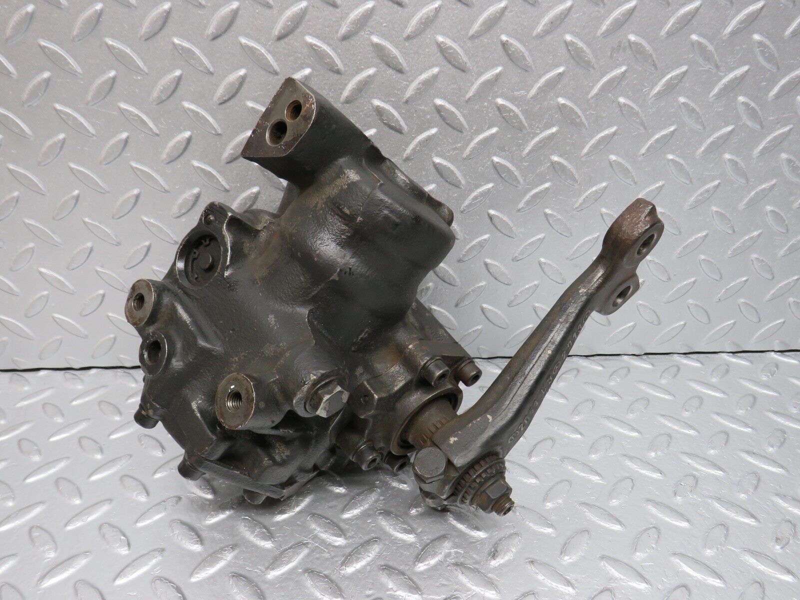 39075 Mercedes-Benz R129 280SL Coupe Steering Box Steering Rack 1294611001