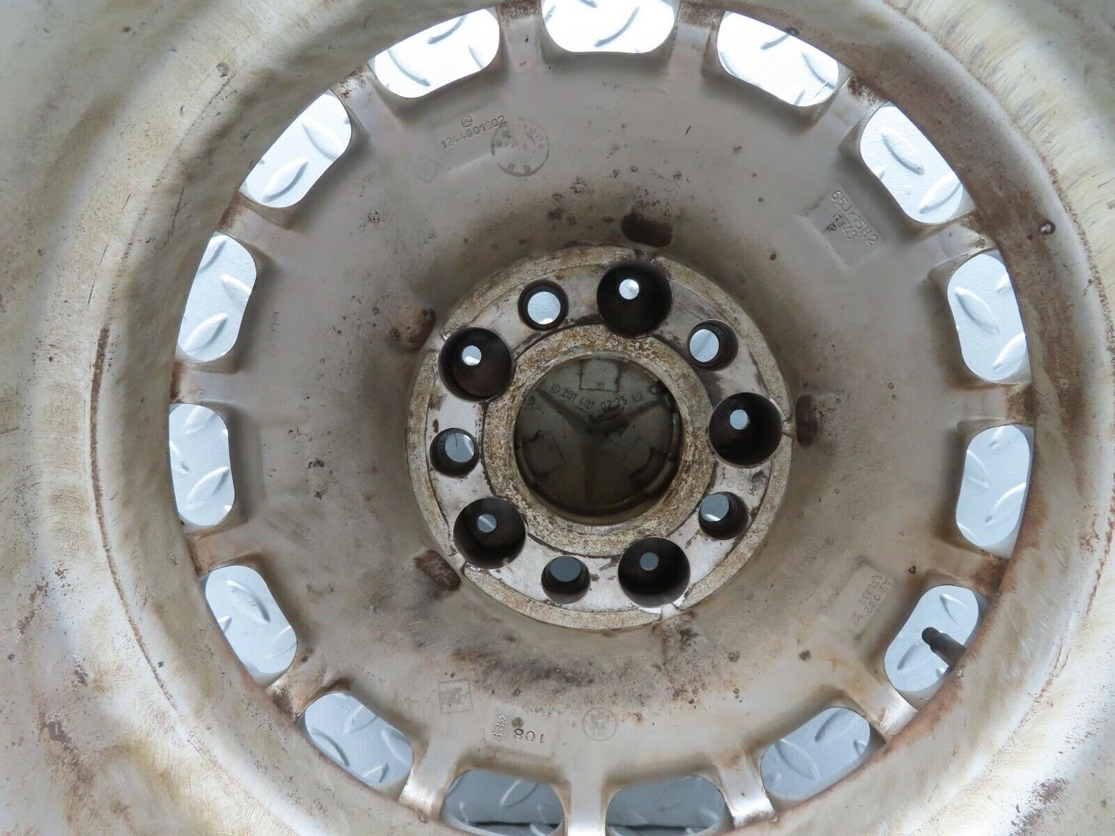 12118 Mercedes-Benz Alloy Wheel 6.5Jx15H2 ET49 1244001802