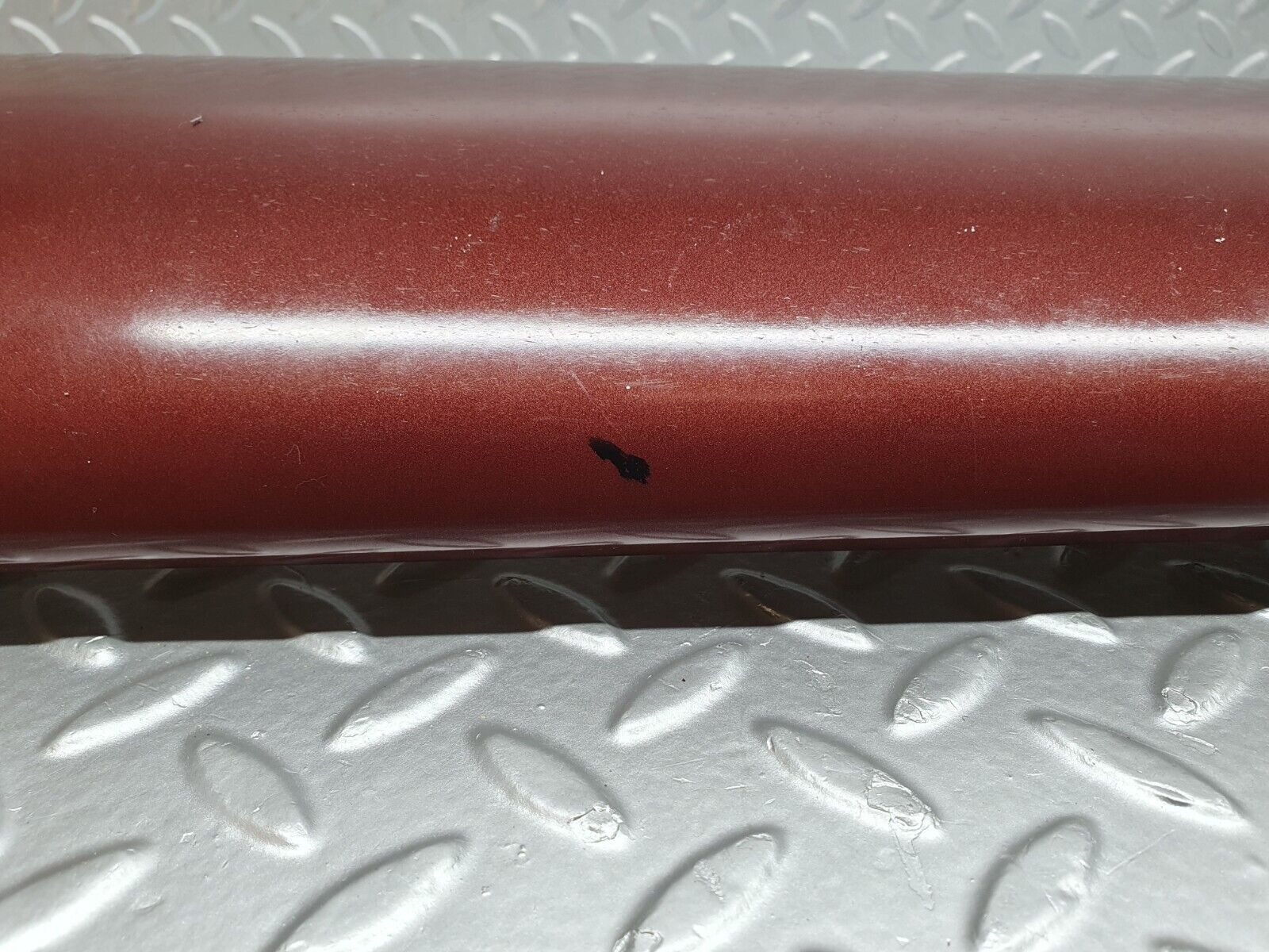 41226 Mercedes-Benz W126 300SE Side Skirt Right 1266905040 1266980230 1266980430