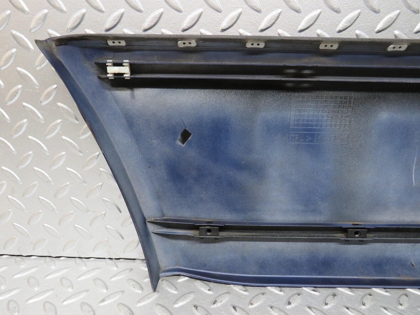 28978 Mercedes-Benz C124 320CE Rear Left Fender Wing Moulding Trim 1246903740