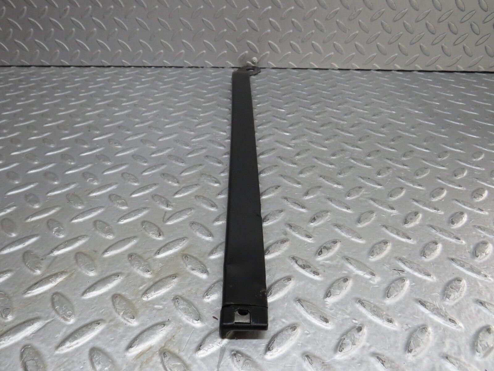 37097 Mercedes-Benz C126 420SEC Coupe Seat Belt Runner Left Side