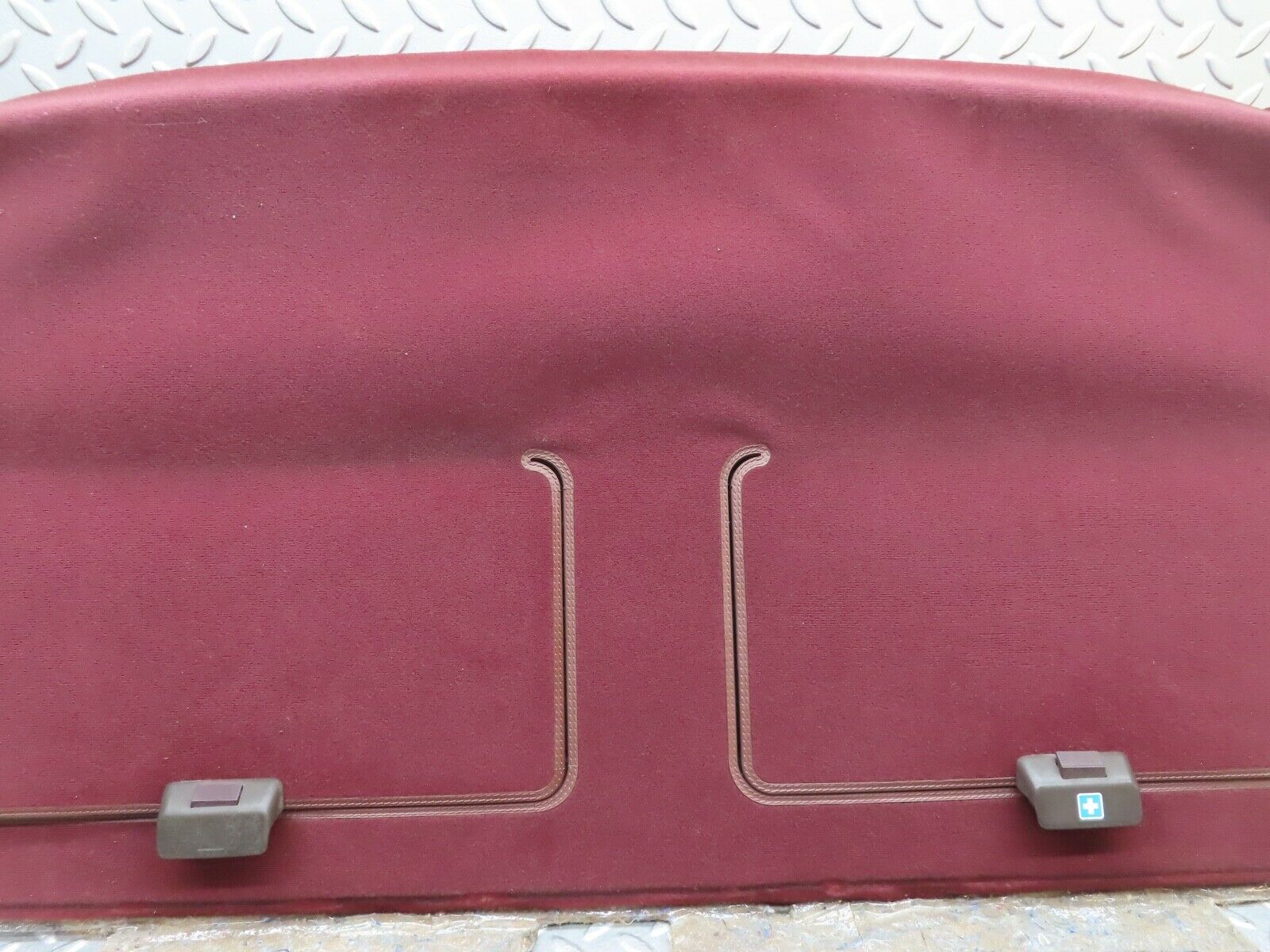 21472 Mercedes-Benz W126 300SE Parcel Shelf Burgundy Red