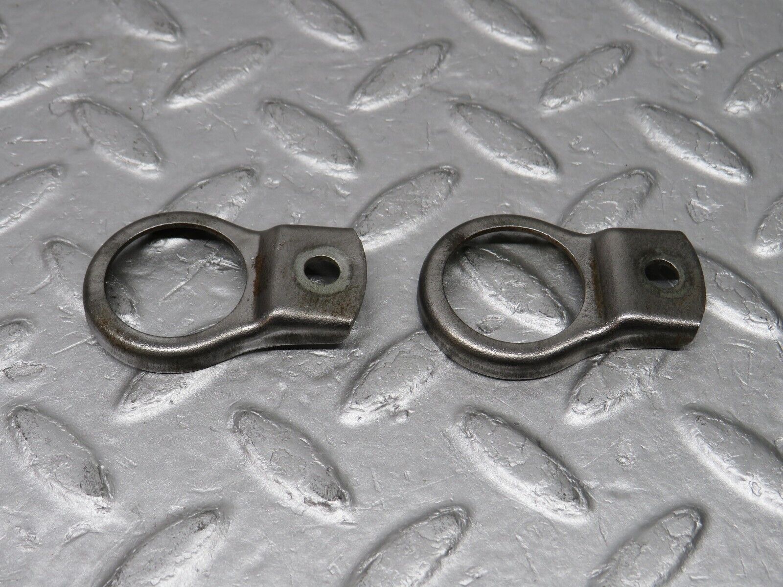 37569 Mercedes-Benz W109 300SEL Fuel Injector Bracket