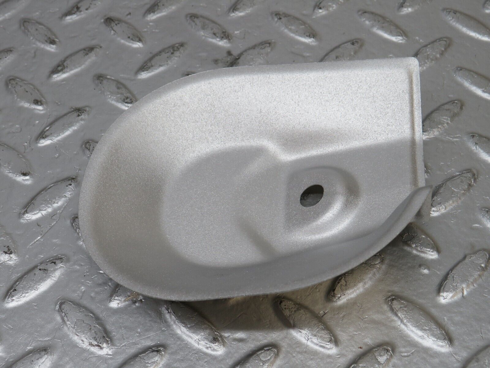 33794 Mercedes-Benz W201 190E 2.0L Engine Mount Bracket Heat Shield Right Side