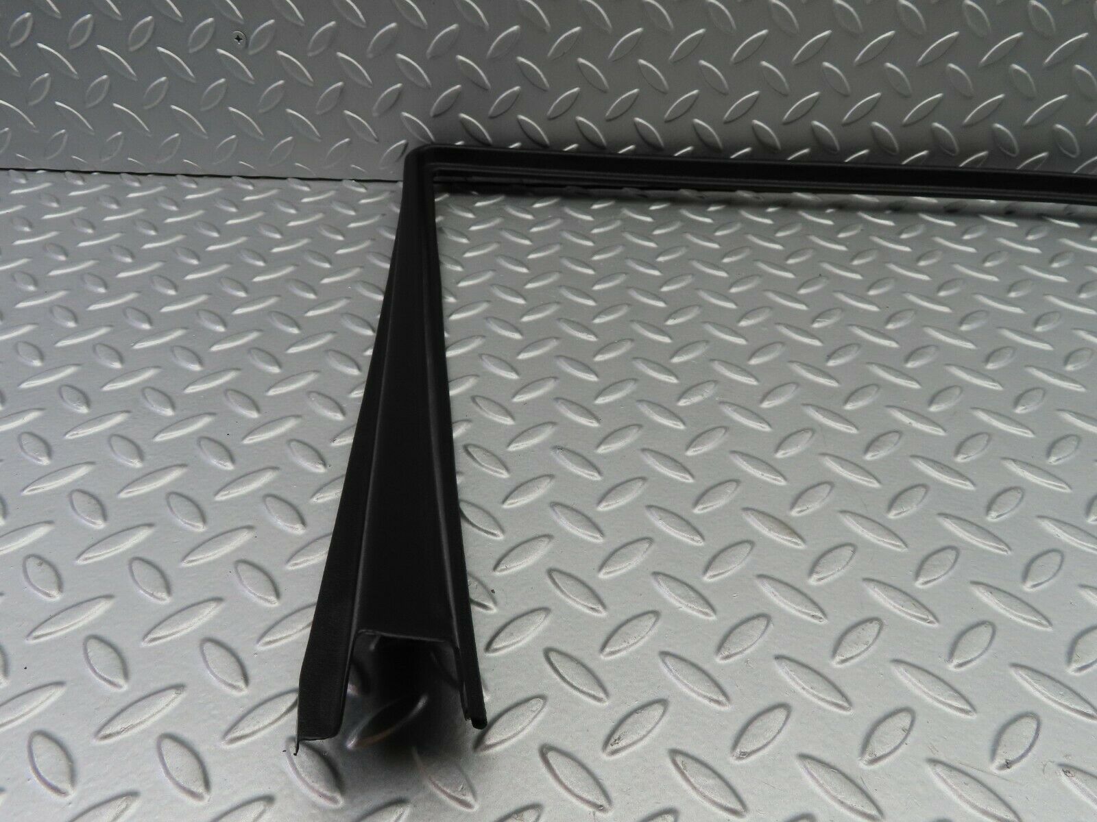 6609 Mercedes-Benz S124 E220 Wagon Front Left Inner Window Frame Cover