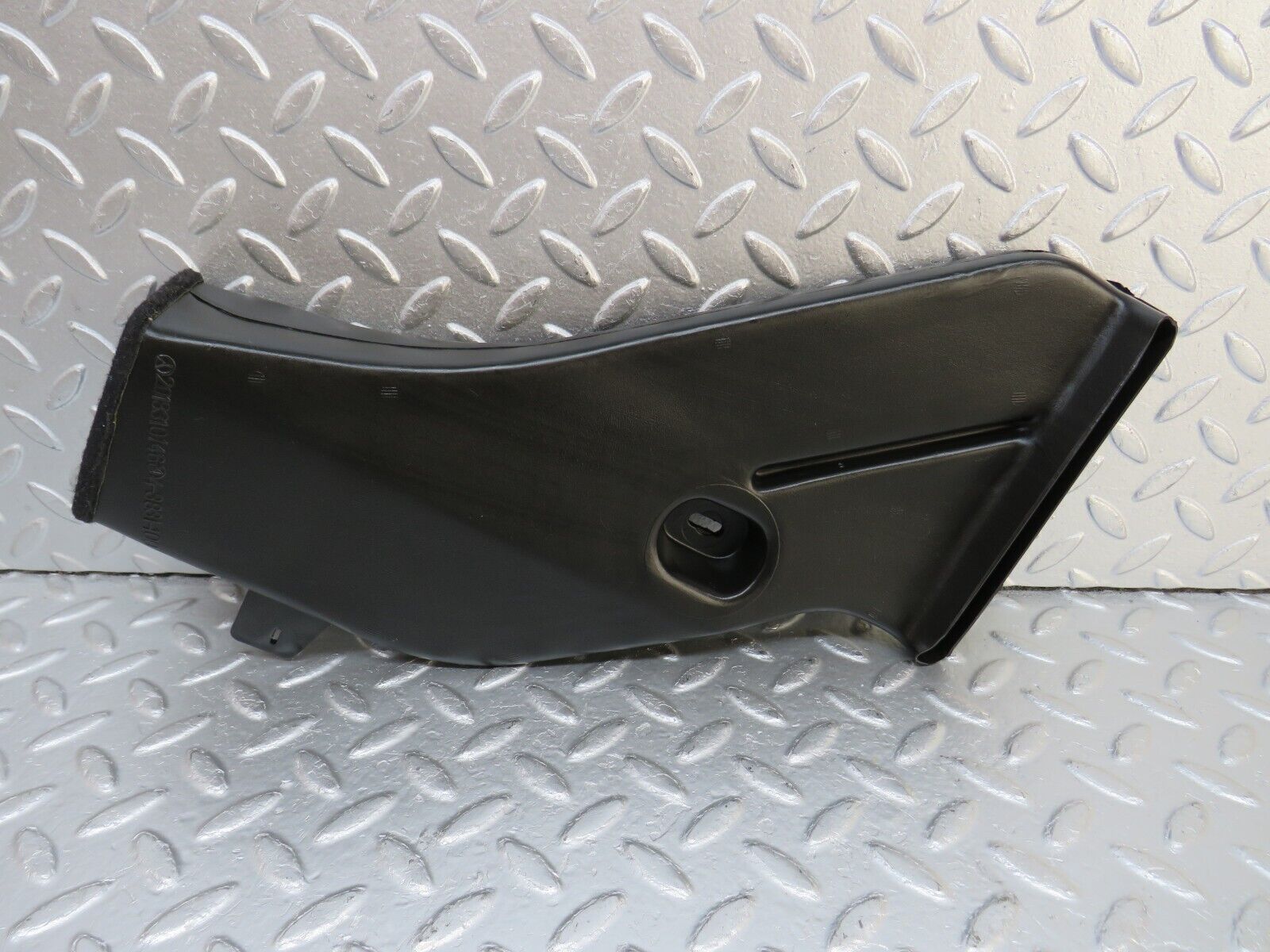 33582 Mercedes-Benz W201 190E 2.0L Air Duct Heater Ventilation Left 2018310146