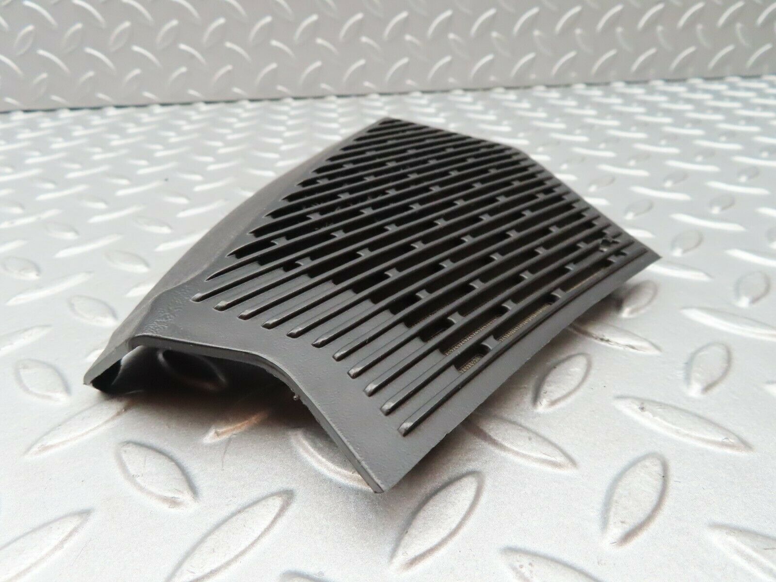 4325 Mercedes-Benz W123 230E Front Left Speaker Cover 1236802707