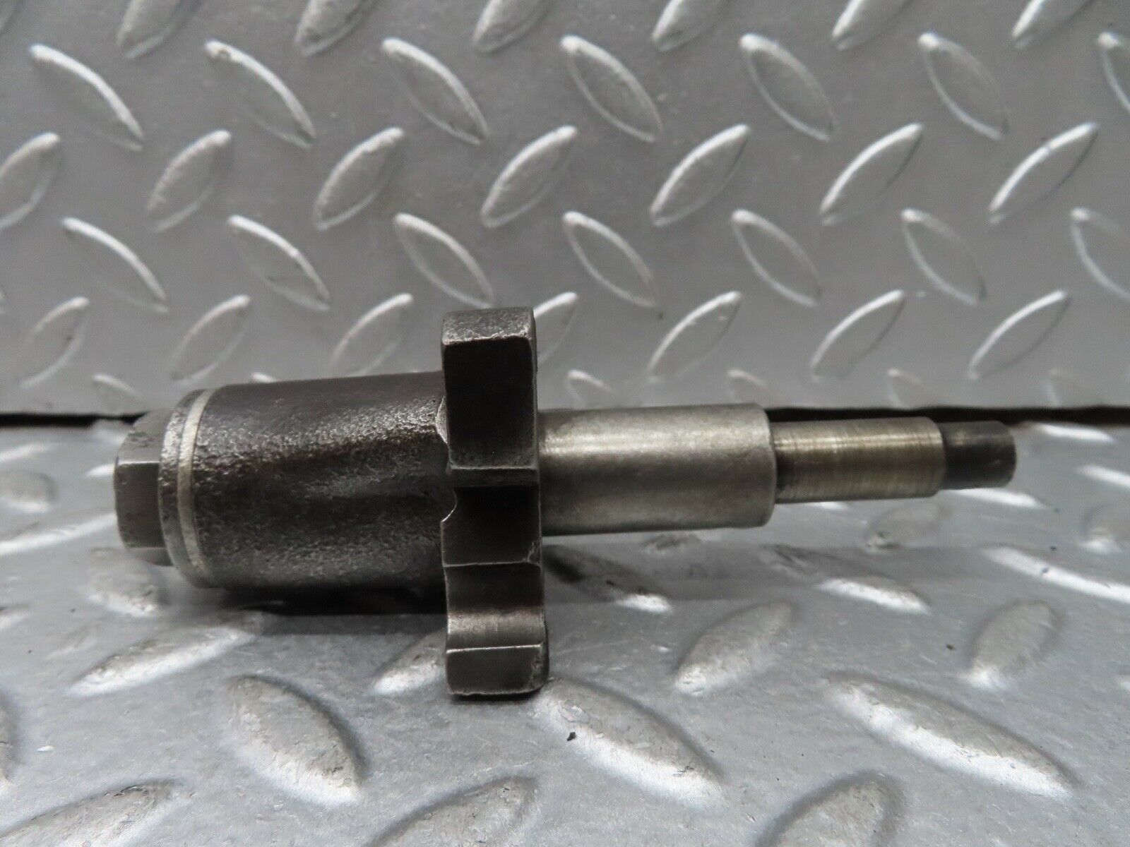 19104 Mercedes-Benz W123 300D Timing Chain Tensioner