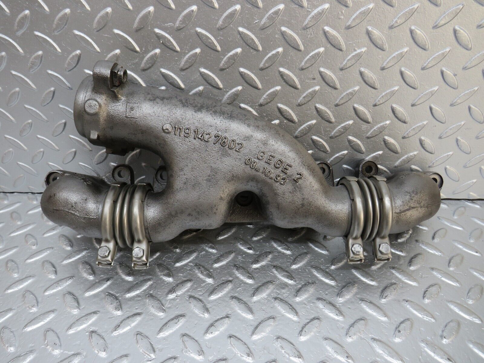 33051 Mercedes-Benz W140 420 V8 M119 Exhaust Manifold Left 1191427802 1197202