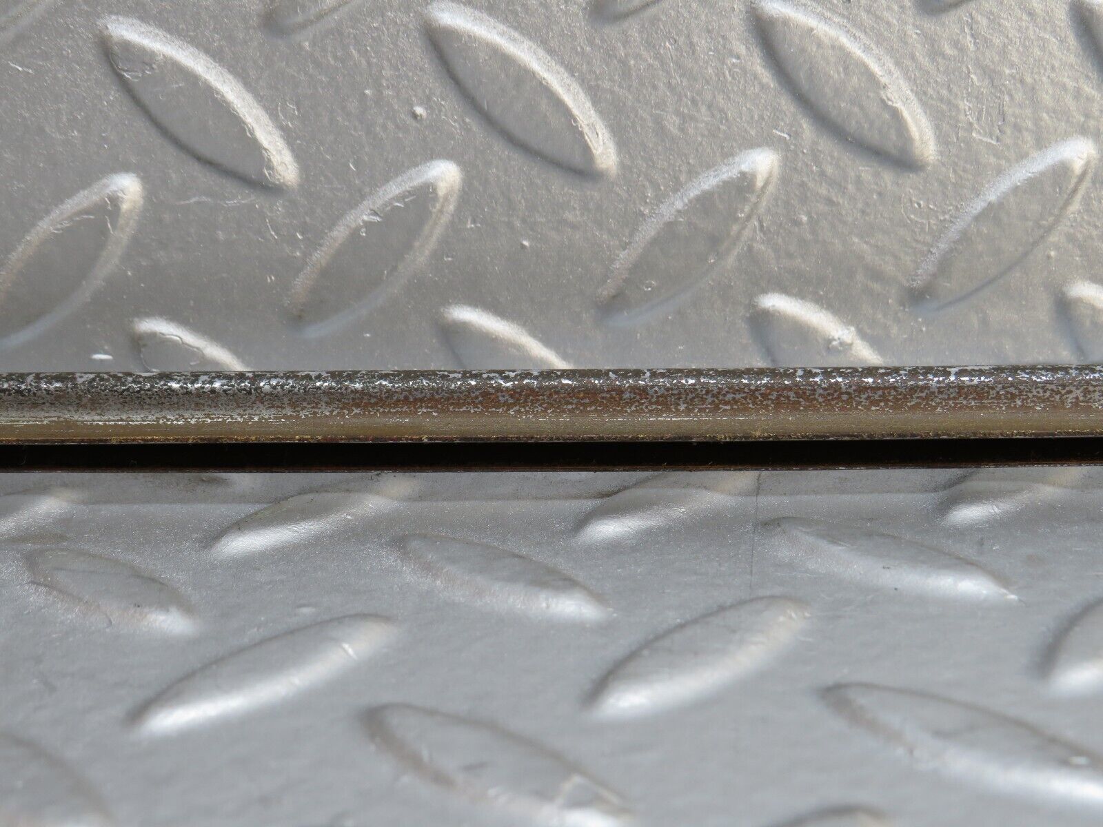 40488 Mercedes-Benz W110 230 Roof Chrome Trim Right Side