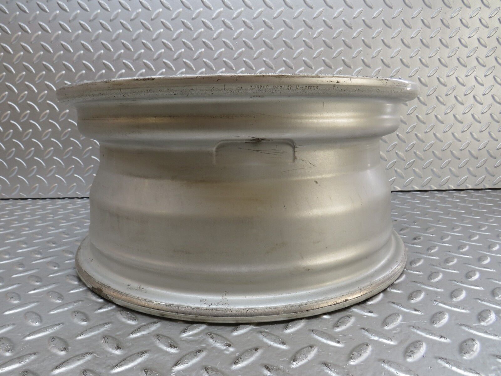 27472 Mercedes-Benz C124 220CE Coupe Alloy Wheel 6.5Jx15H2 ET44 1244011202