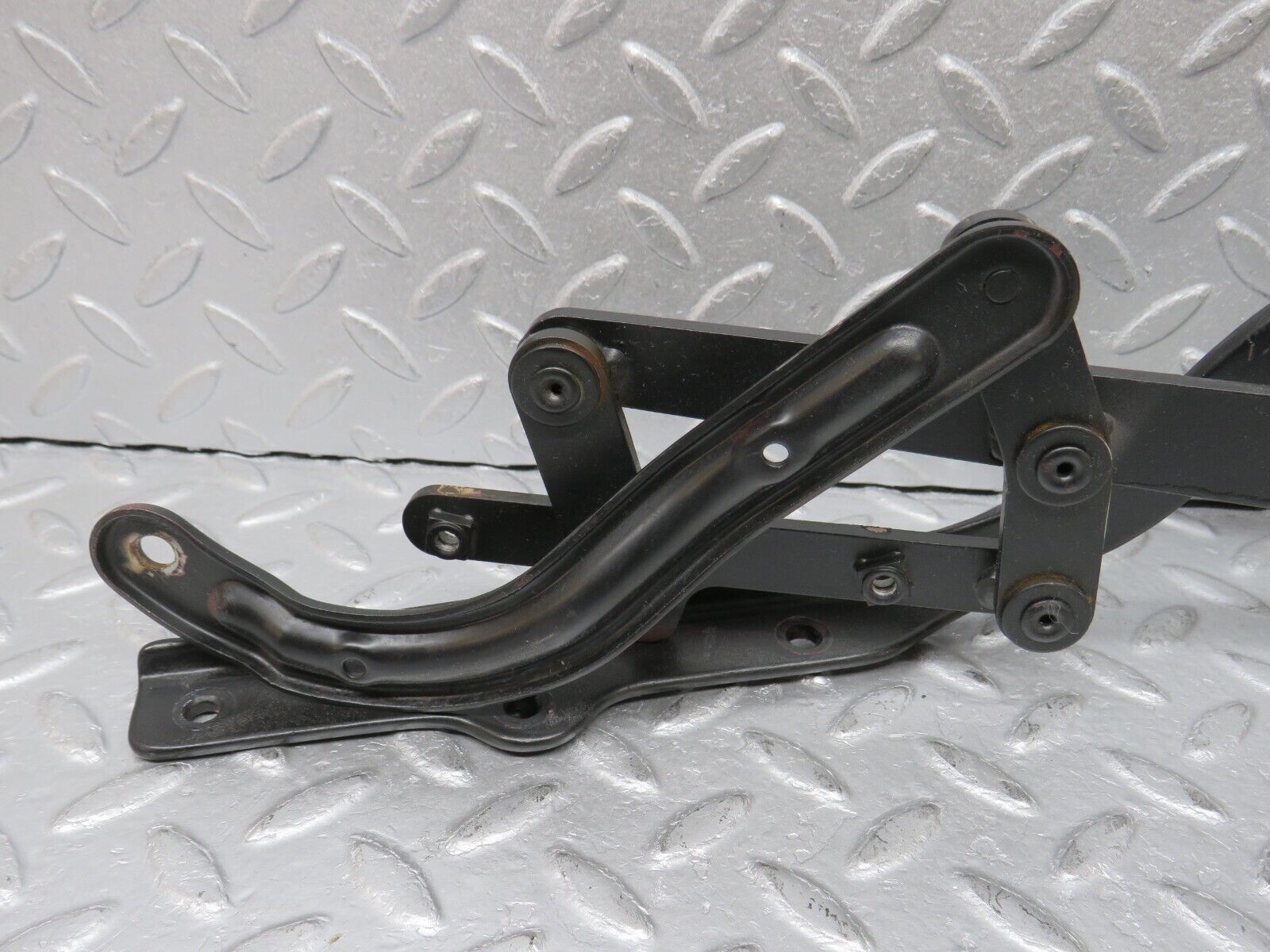 38570 Mercedes-Benz R129 280SL Coupe Trunk Boot Soft Top Hinge Right Side