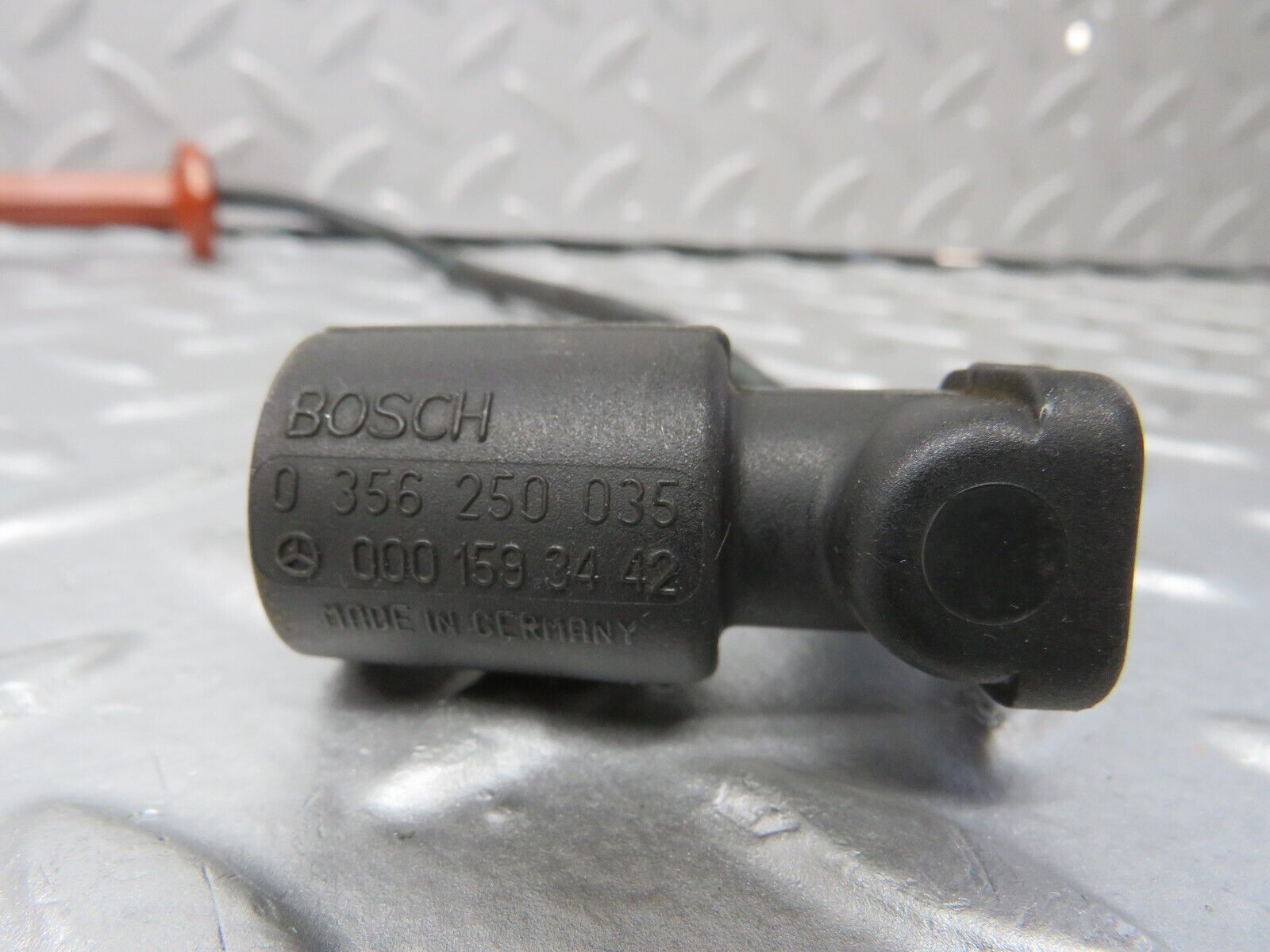 38098 Mercedes-Benz A124 320E Ignition Coil Lead 0001567210 0356250035 0001593442