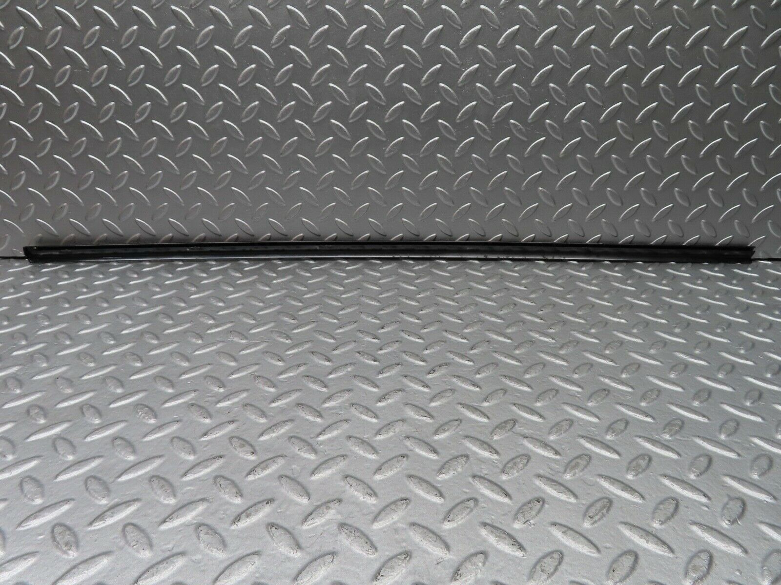 20161 Mercedes-Benz R129 300SL Coupe Right Door Chrome Moulding Trim