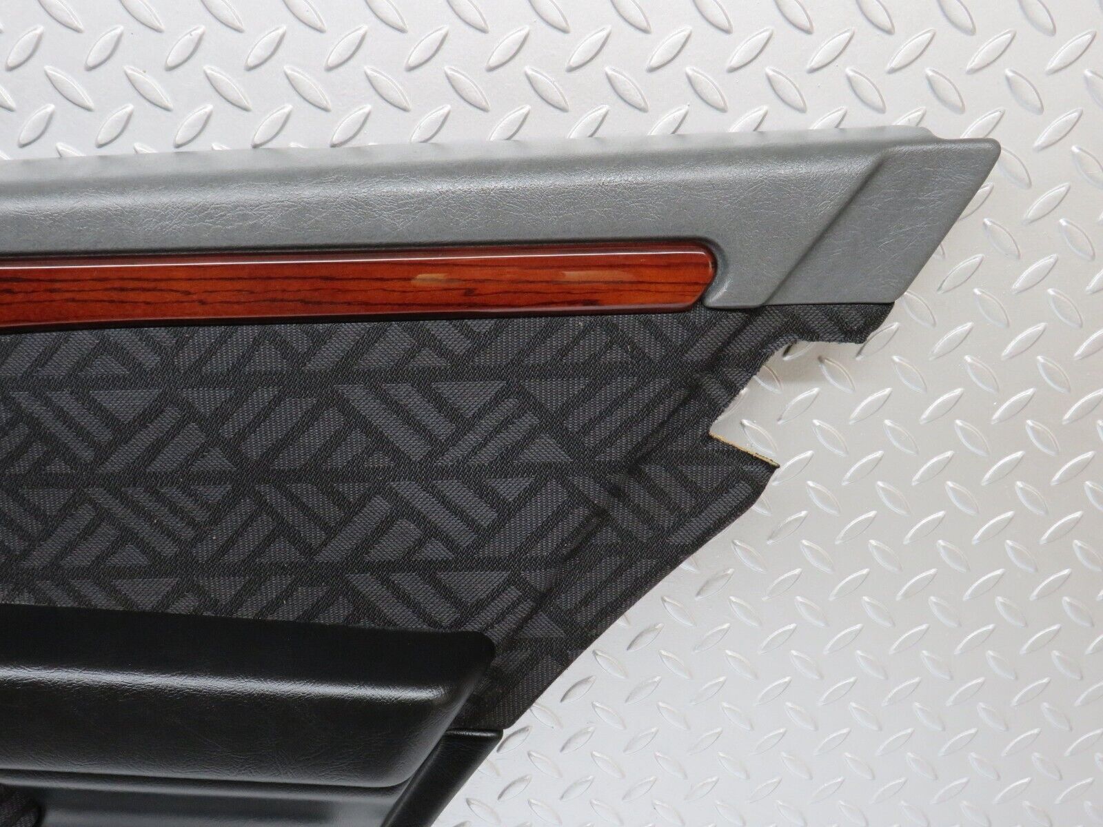 33357 Mercedes-Benz W202 C180 Rear Right Door Card 2027303870