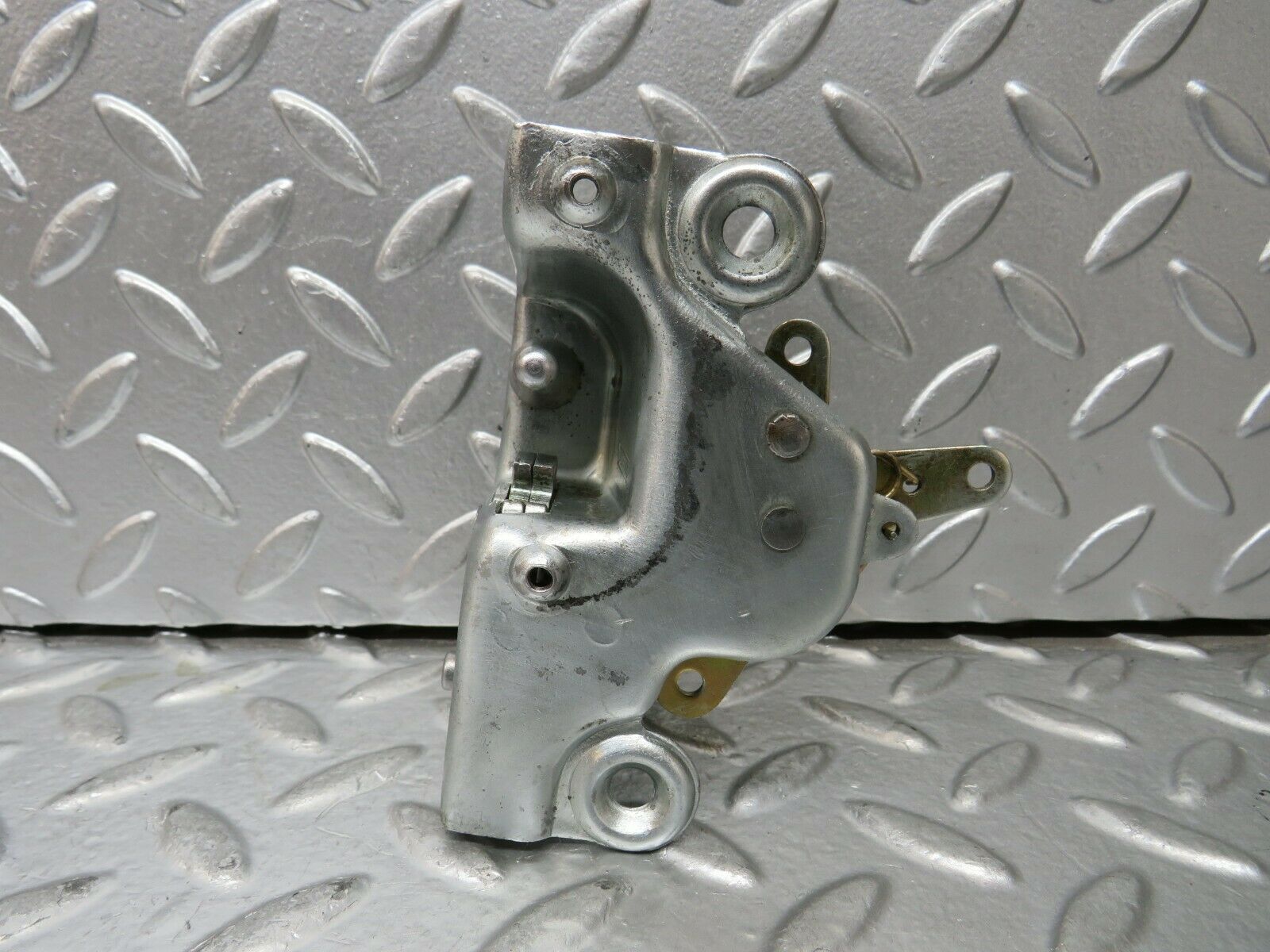 23461 Mercedes-Benz W114 280E Rear Left Door Lock Mechanism